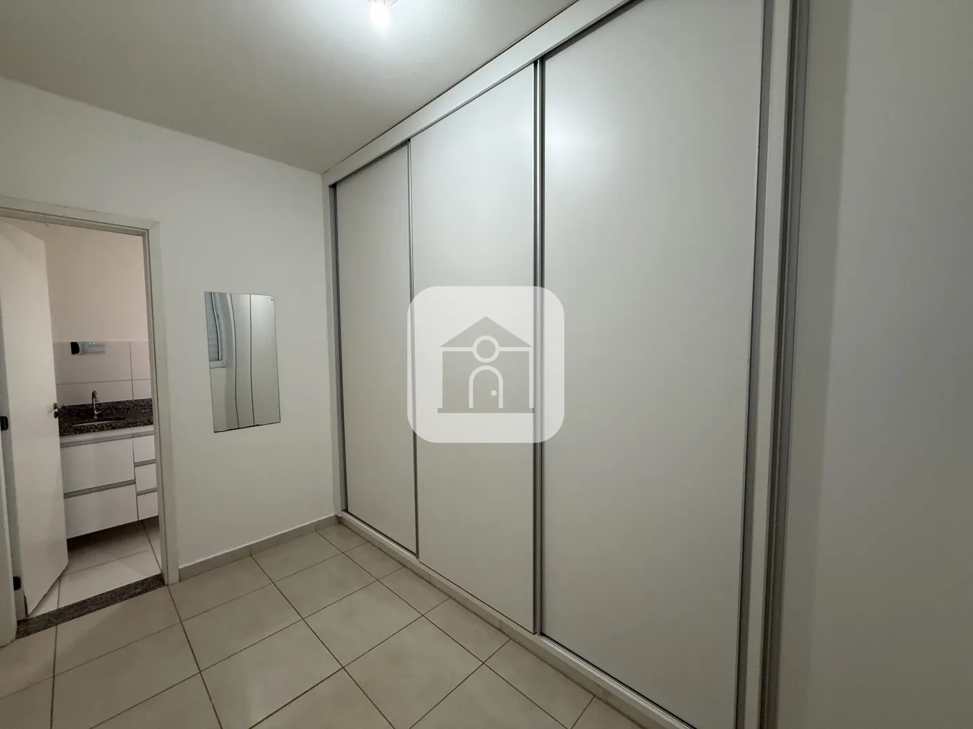 Alugar Apartamento / Padr&atilde;o em Uberl&acirc;ndia R$ 1.500,00 - Foto 9