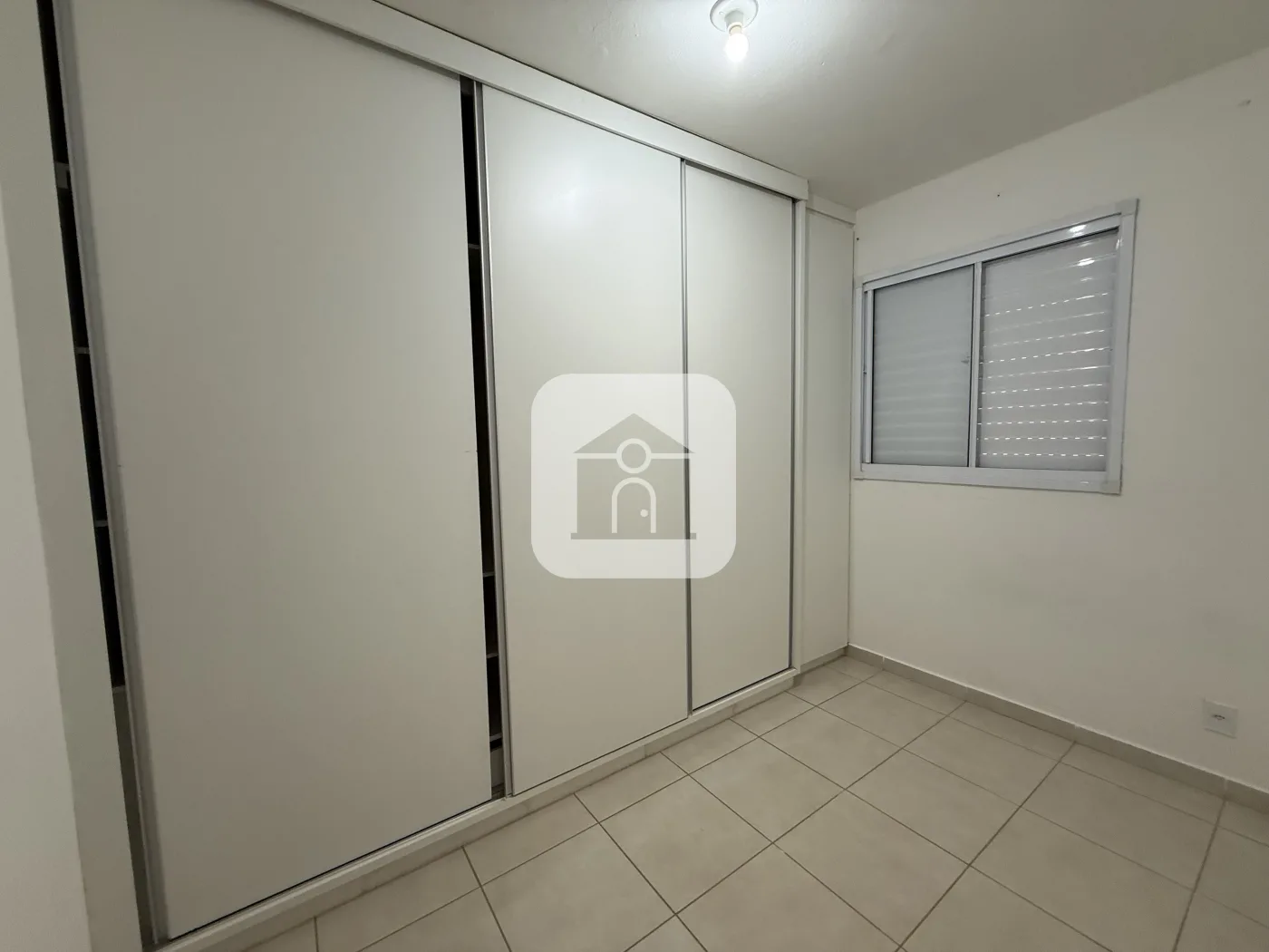 Alugar Apartamento / Padr&atilde;o em Uberl&acirc;ndia R$ 1.500,00 - Foto 10