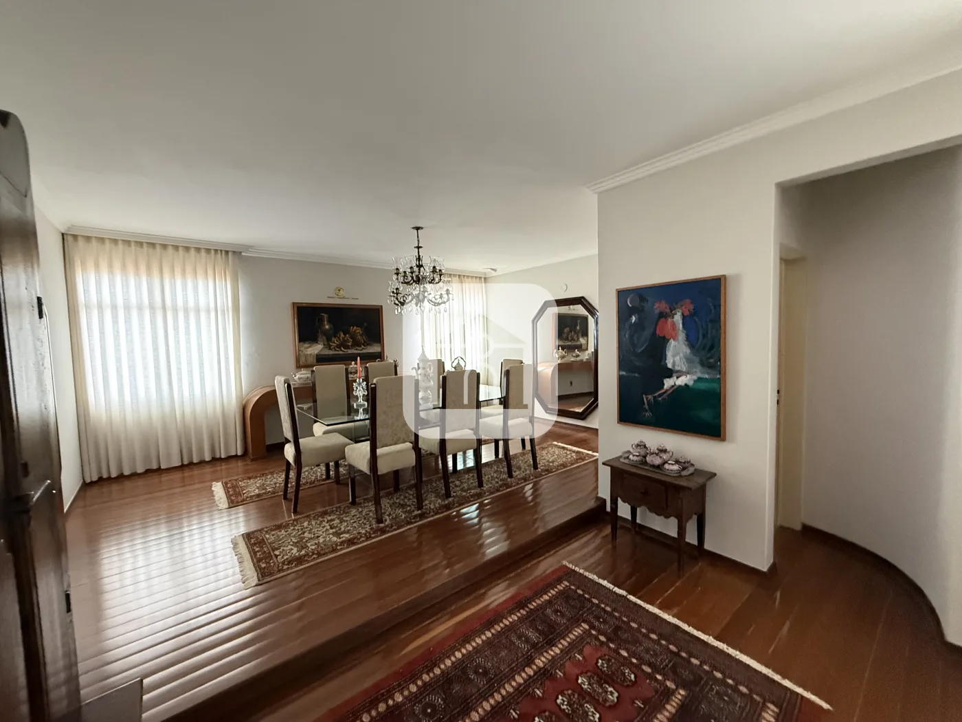 Alugar Apartamento / Cobertura em Uberlandia R$ 8.000,00 - Foto 3