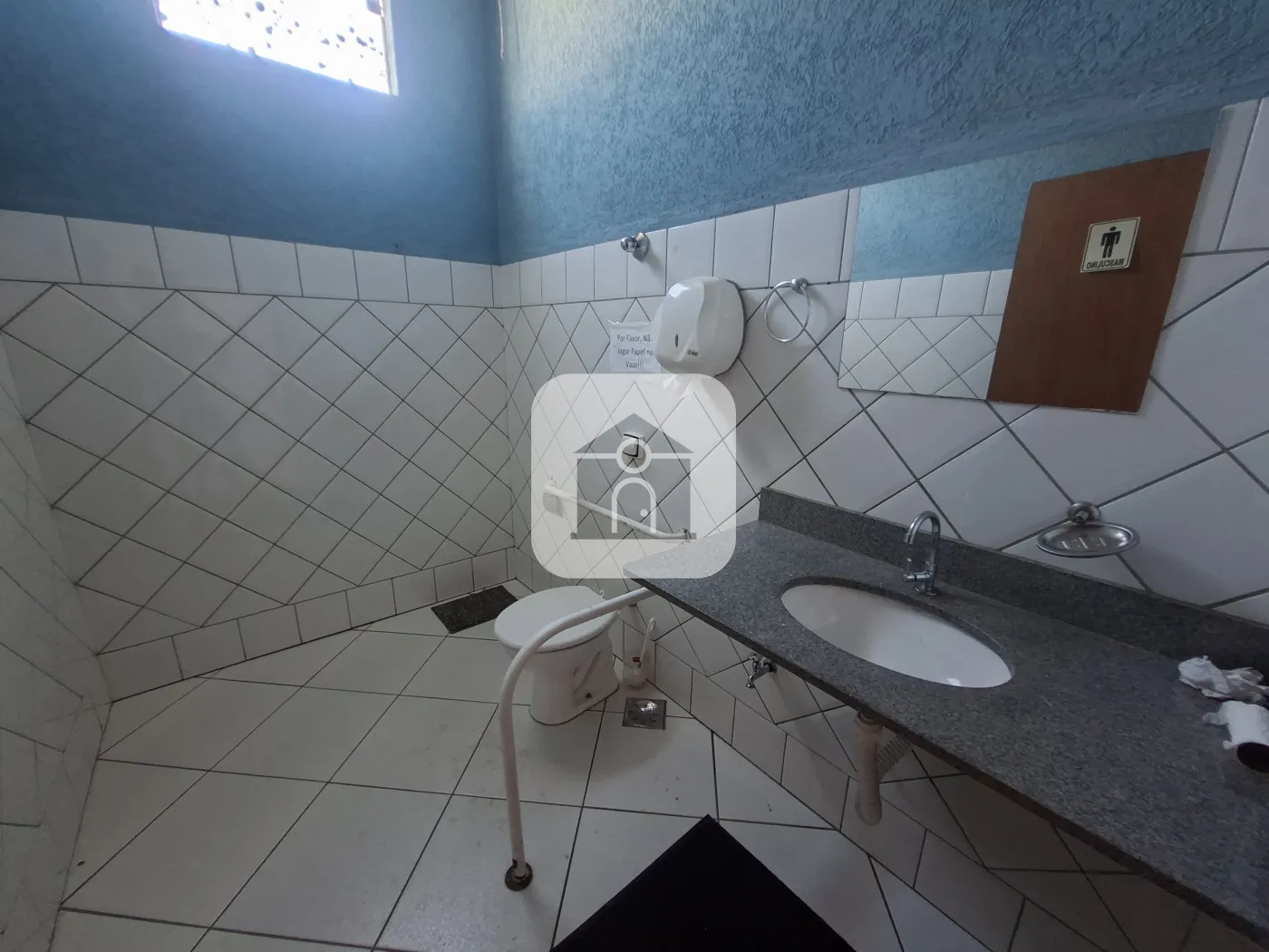 Alugar Comercial / Loja em Uberl&acirc;ndia R$ 18.000,00 - Foto 6