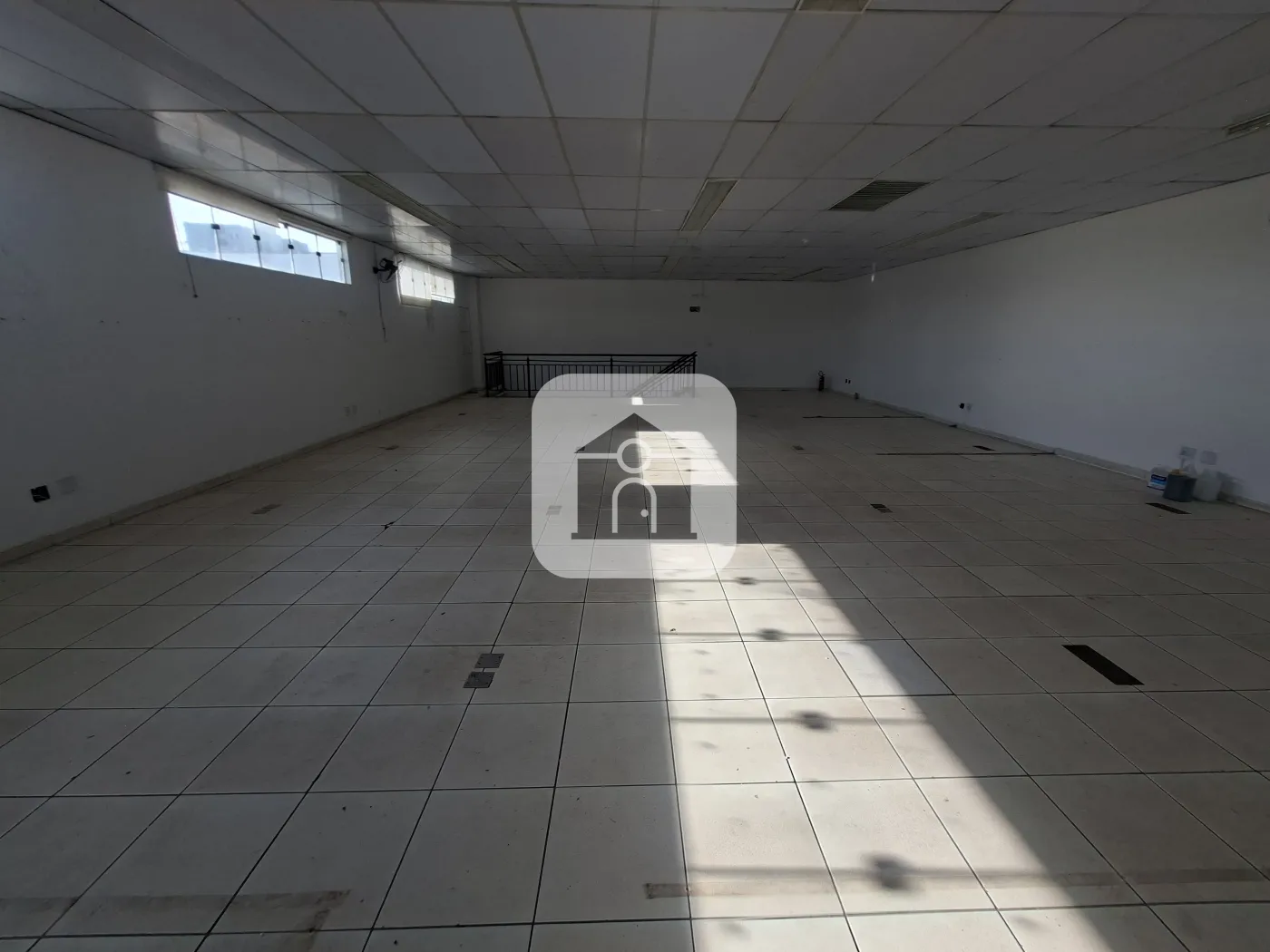Alugar Comercial / Loja em Uberl&acirc;ndia R$ 18.000,00 - Foto 12