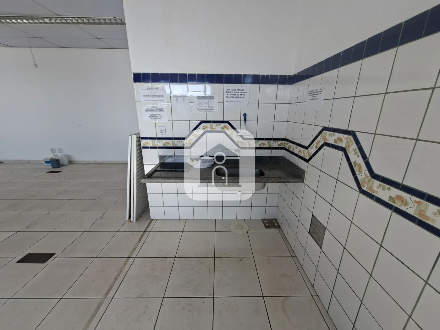 Alugar Comercial / Loja em Uberl&acirc;ndia R$ 18.000,00 - Foto 13