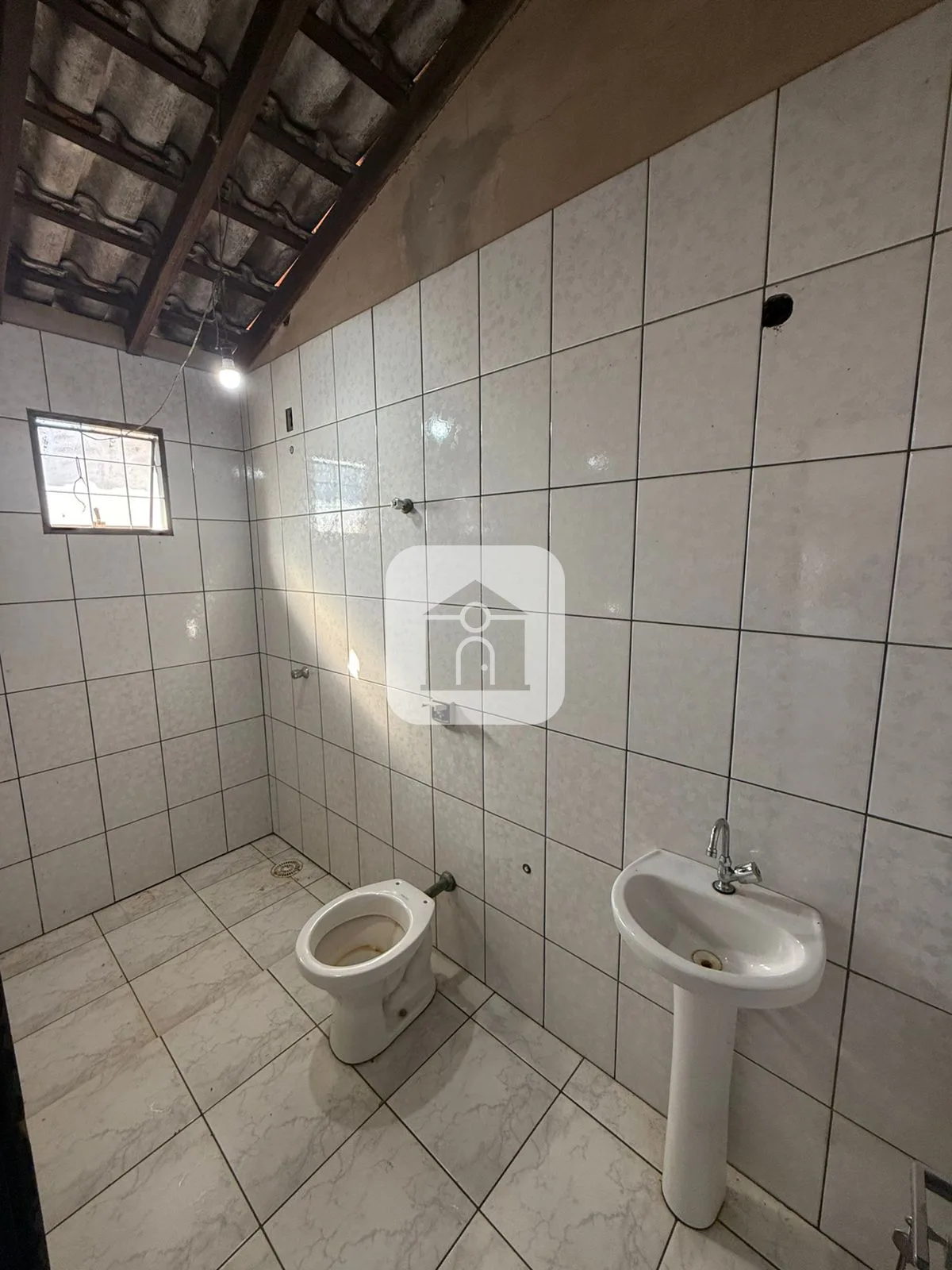 Alugar Casa / Padr&atilde;o em Araguari R$ 1.500,00 - Foto 14