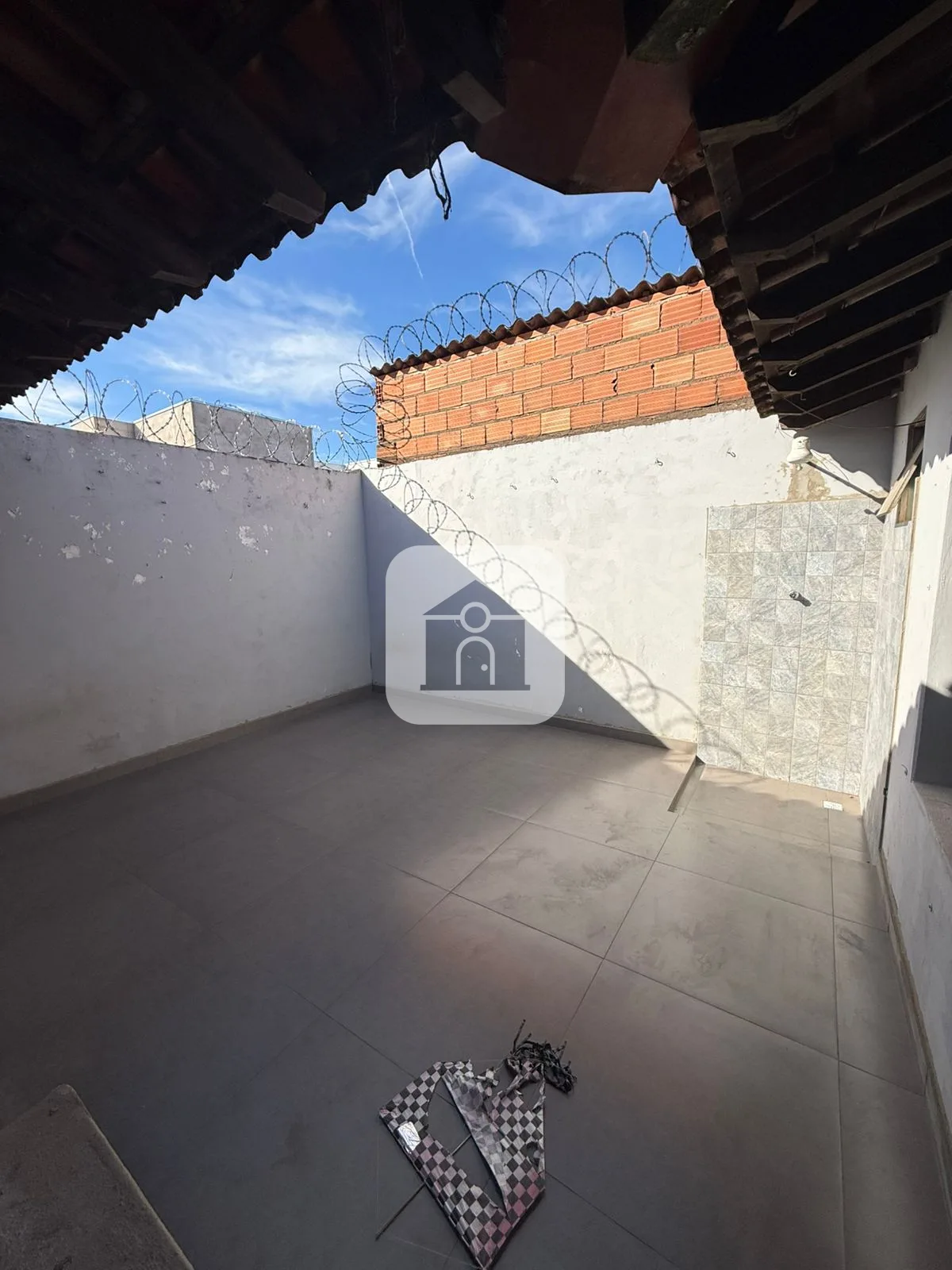 Alugar Casa / Padr&atilde;o em Araguari R$ 1.500,00 - Foto 15