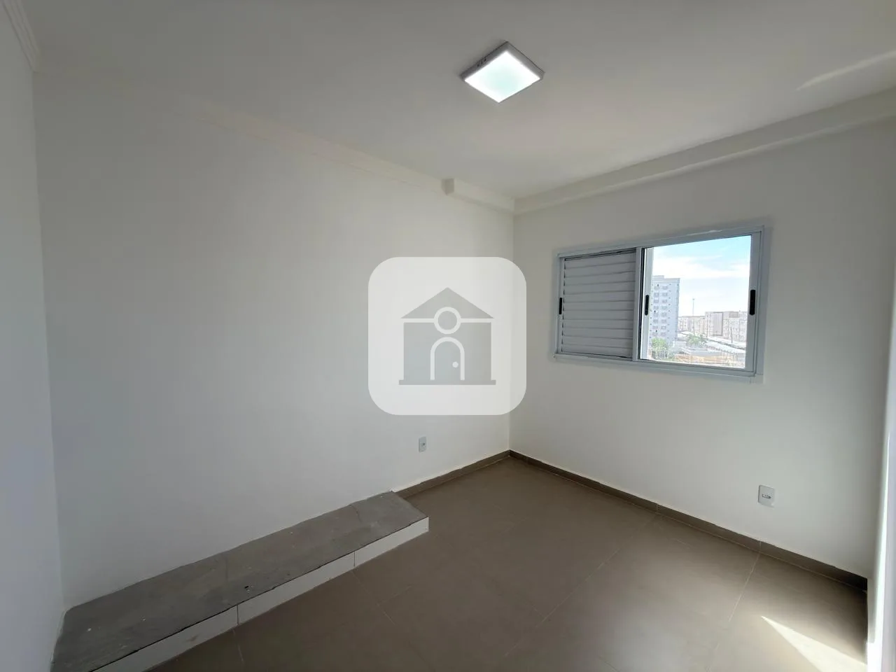 Alugar Apartamento / Padr&atilde;o em Uberl&acirc;ndia R$ 2.000,00 - Foto 17