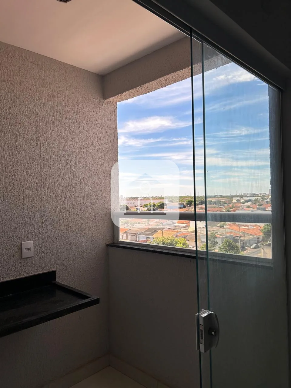Alugar Apartamento / Padr&atilde;o em Uberl&acirc;ndia R$ 1.300,00 - Foto 6