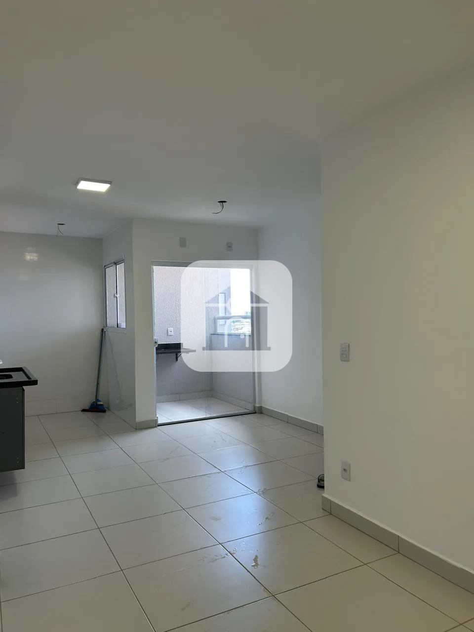 Alugar Apartamento / Padr&atilde;o em Uberl&acirc;ndia R$ 1.300,00 - Foto 4