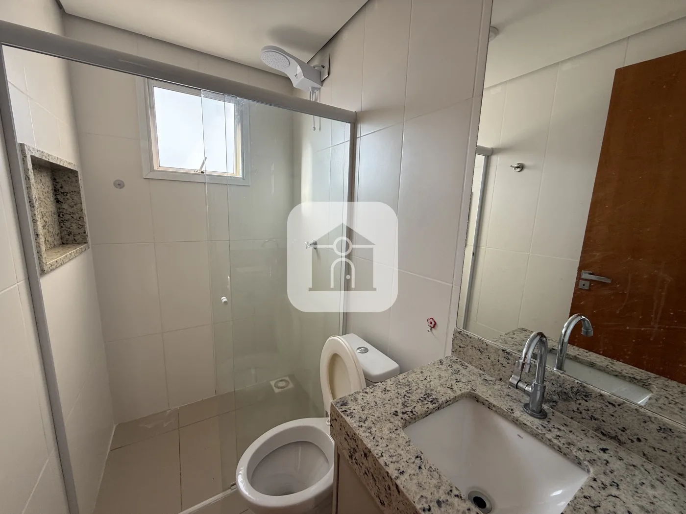 Alugar Apartamento / Padr&atilde;o em Uberl&acirc;ndia R$ 1.900,00 - Foto 11