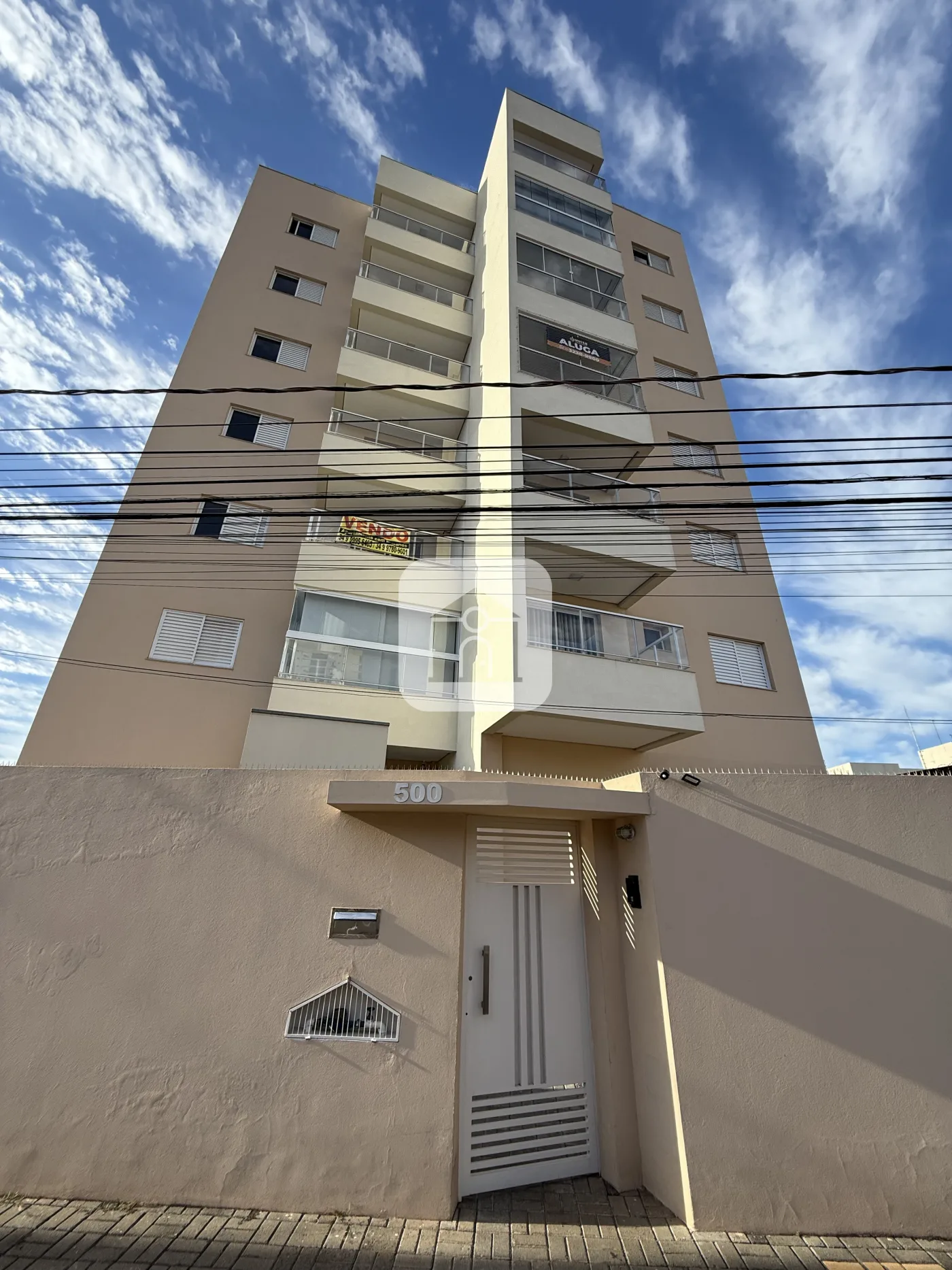 Alugar Apartamento / Padr&atilde;o em Uberl&acirc;ndia R$ 1.900,00 - Foto 1