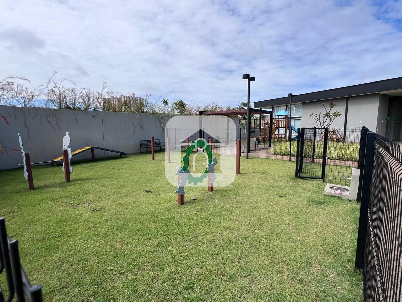 Comprar Terreno / Condom&iacute;nio em Uberl&acirc;ndia R$ 350.000,00 - Foto 18