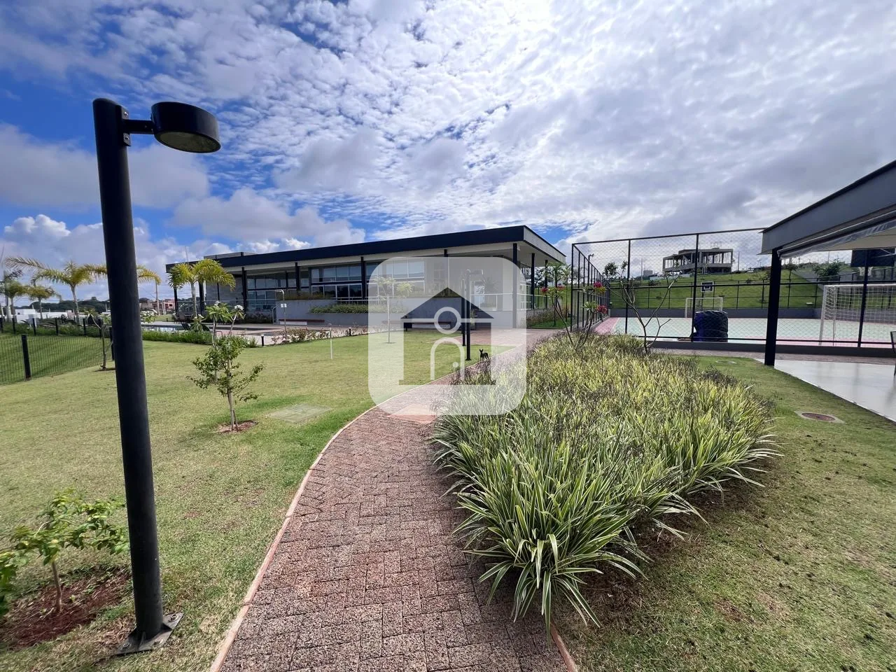Comprar Terreno / Condom&iacute;nio em Uberl&acirc;ndia R$ 350.000,00 - Foto 3