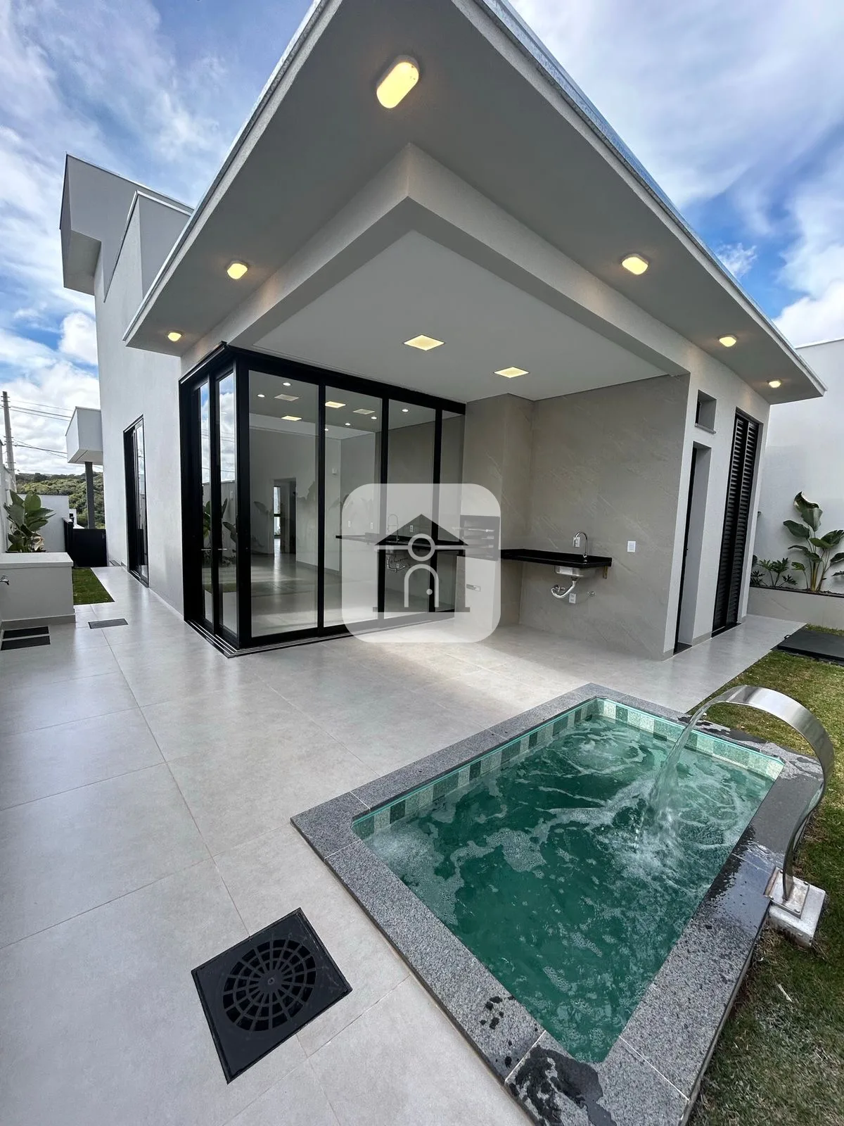 Comprar Casa / Condom&iacute;nio ou Loteamento Fechado em Uberl&acirc;ndia R$ 1.375.000,00 - Foto 22