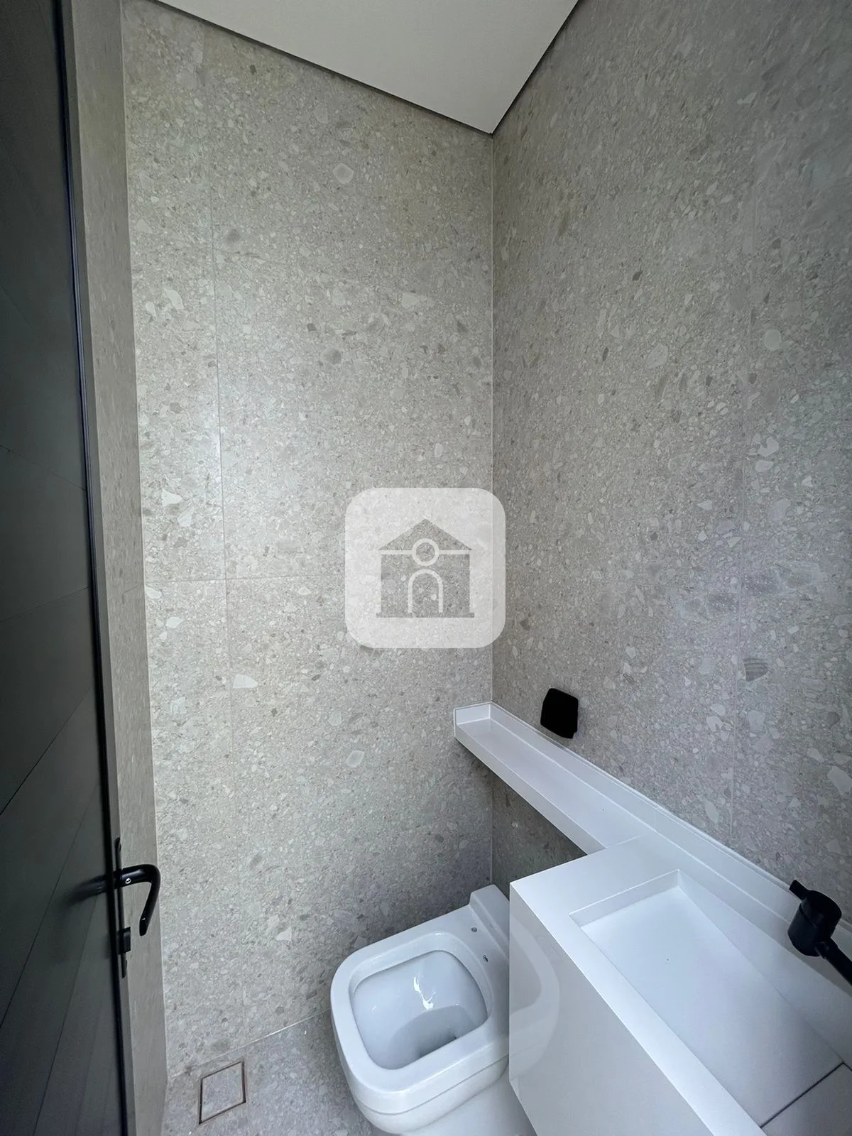 Comprar Casa / Condom&iacute;nio ou Loteamento Fechado em Uberl&acirc;ndia R$ 1.375.000,00 - Foto 5