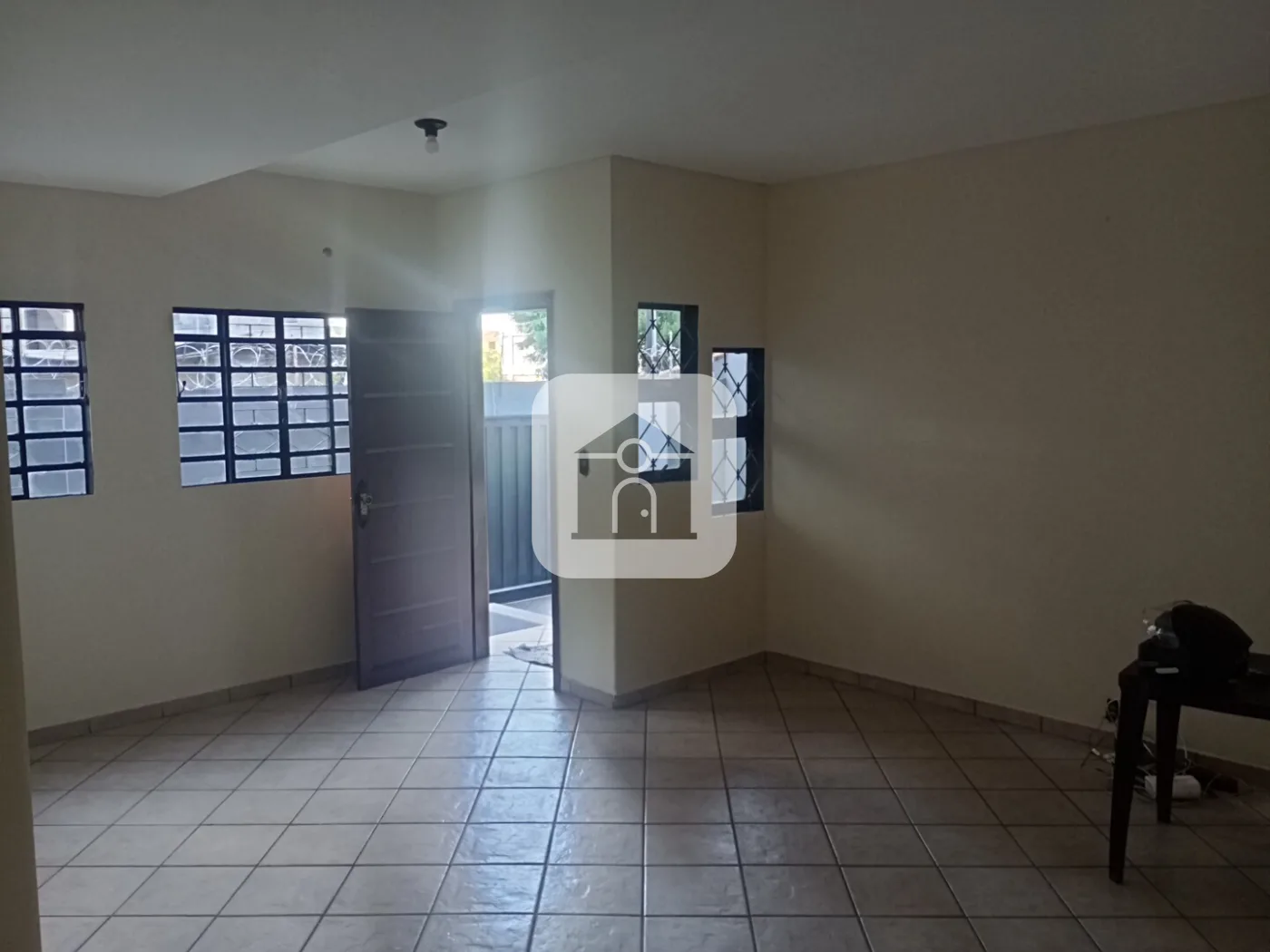 Alugar Casa / Sobrado em Uberl&acirc;ndia R$ 6.000,00 - Foto 6