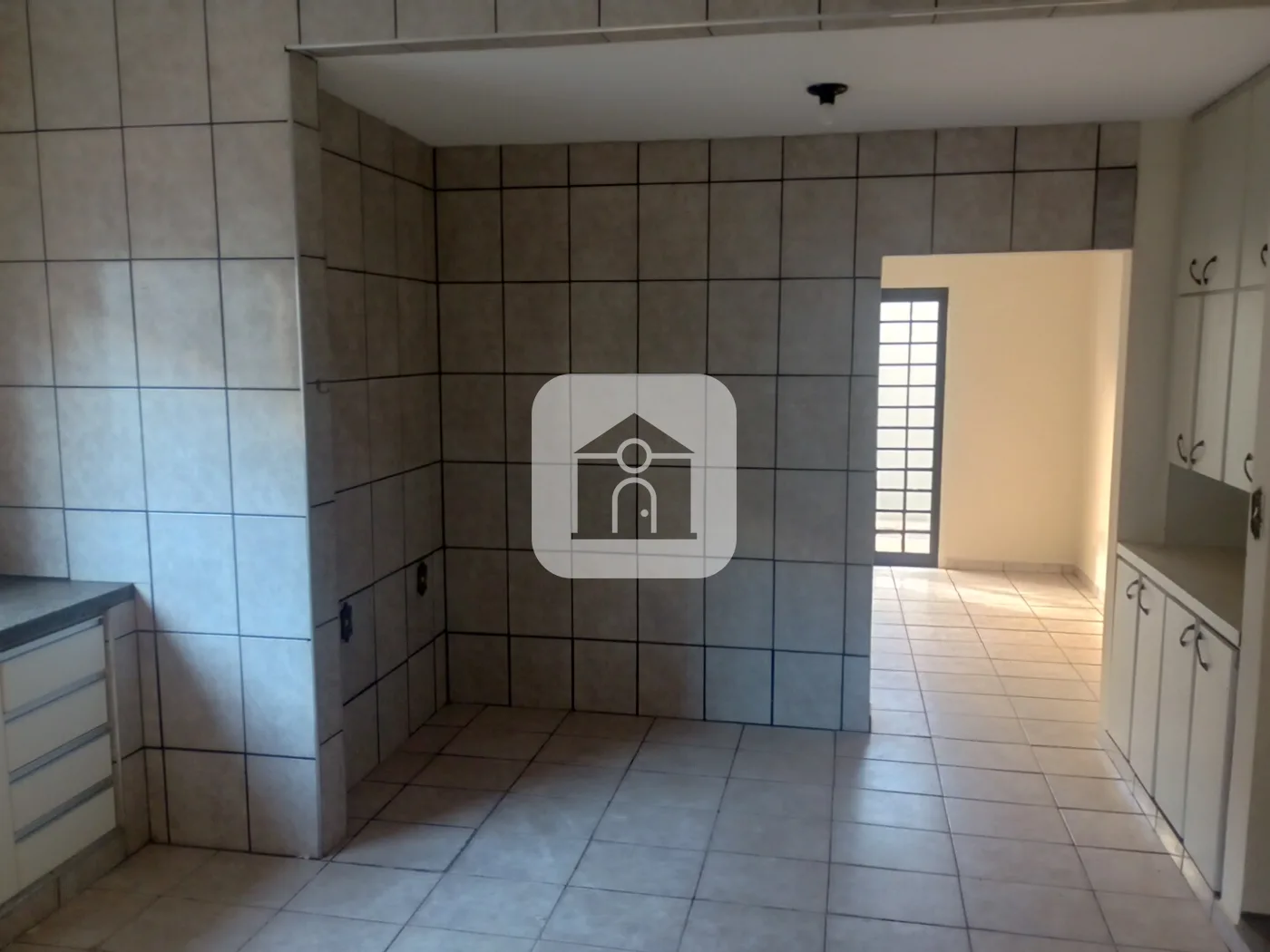 Alugar Casa / Sobrado em Uberl&acirc;ndia R$ 6.000,00 - Foto 7