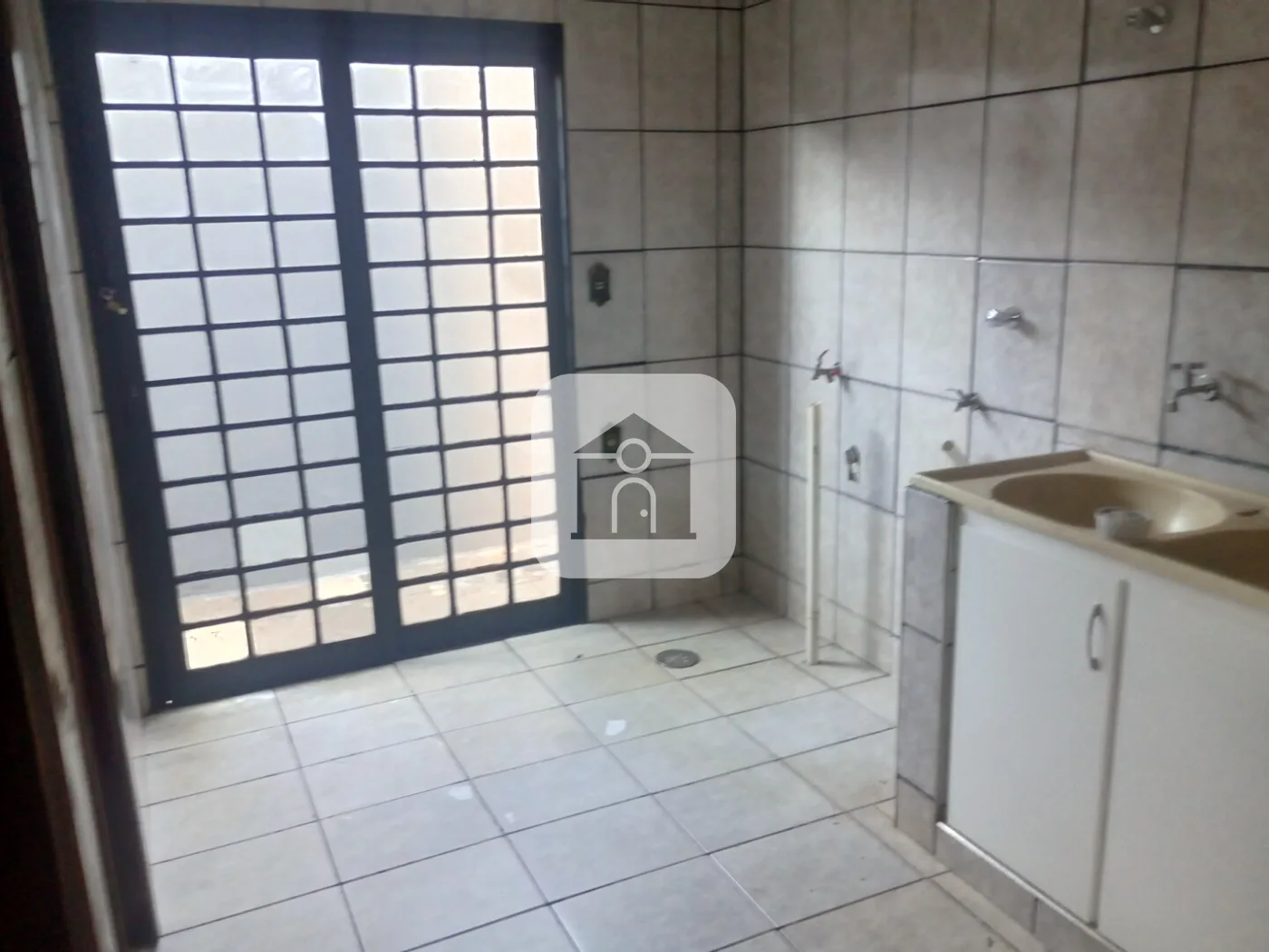 Alugar Casa / Sobrado em Uberl&acirc;ndia R$ 6.000,00 - Foto 20
