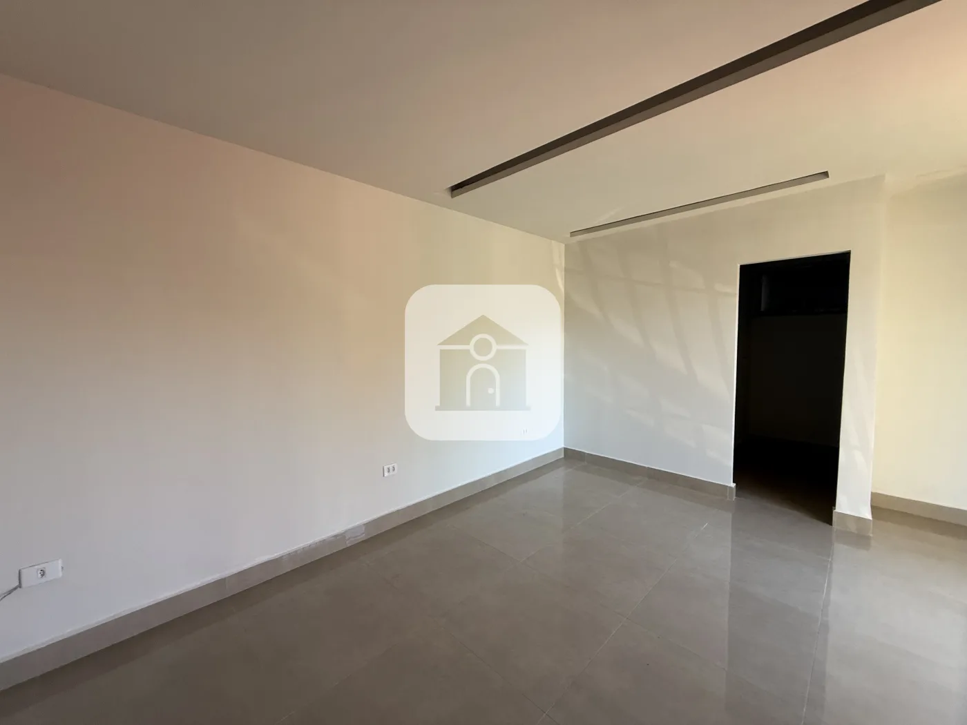 Alugar Comercial / C&ocirc;modo em Uberl&acirc;ndia R$ 1.200,00 - Foto 3