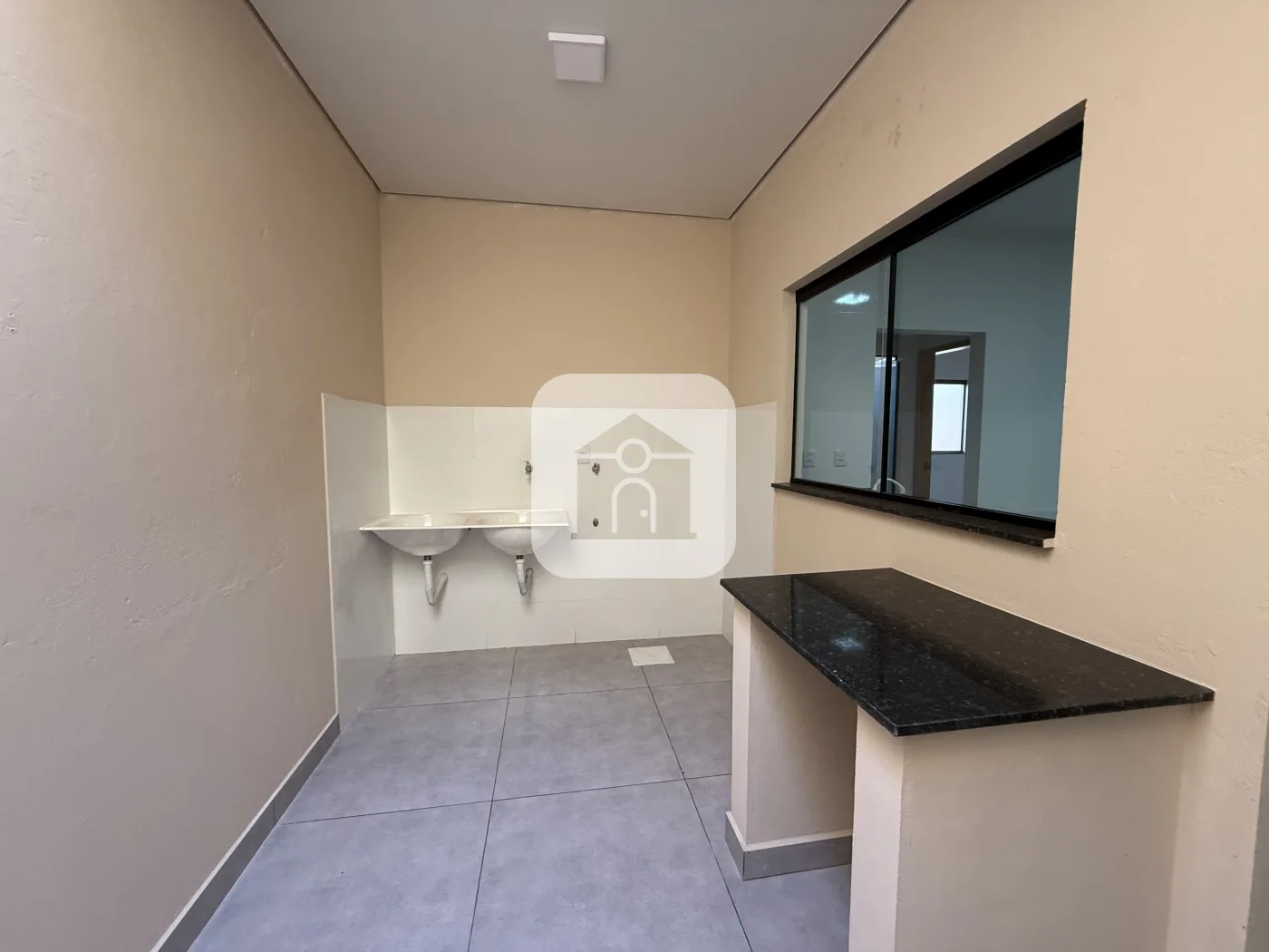 Alugar Casa / Padr&atilde;o em Uberl&acirc;ndia R$ 2.200,00 - Foto 6
