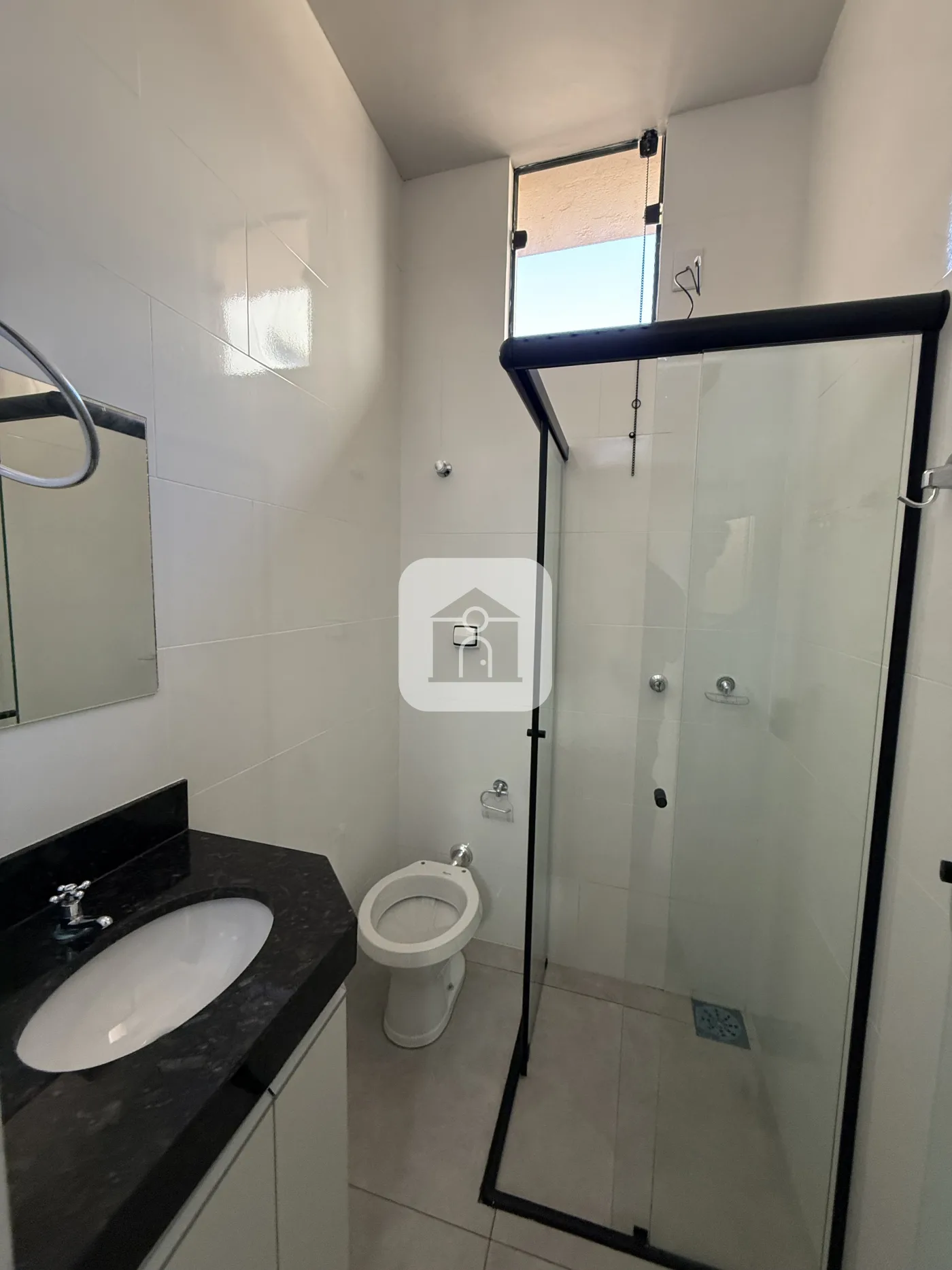 Alugar Casa / Padr&atilde;o em Uberl&acirc;ndia R$ 2.200,00 - Foto 9