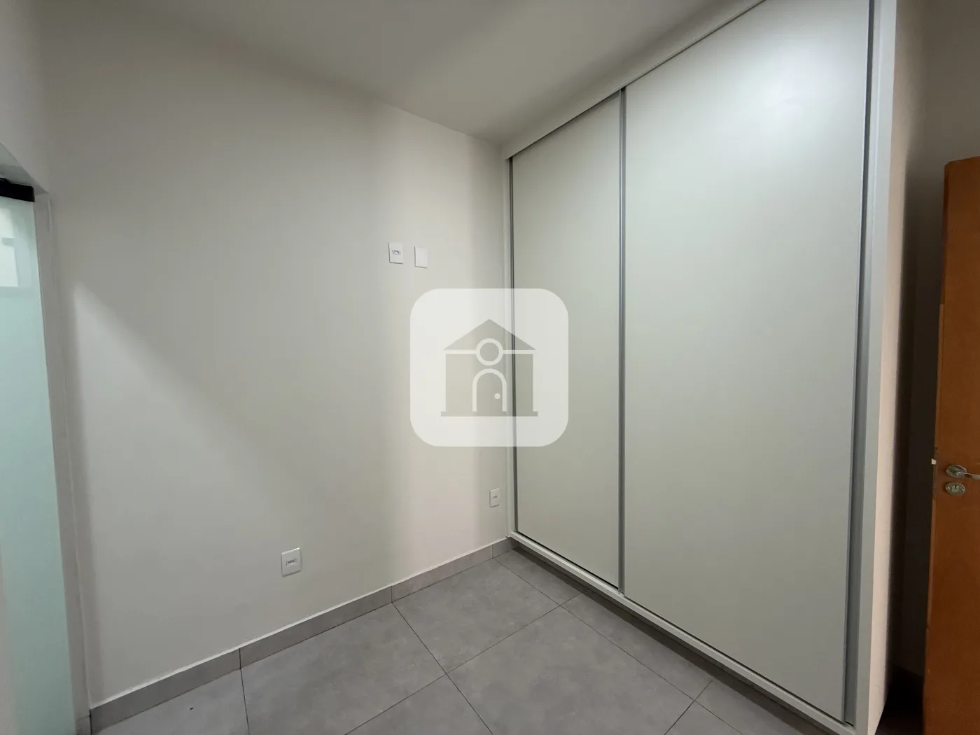 Alugar Casa / Padr&atilde;o em Uberl&acirc;ndia R$ 2.200,00 - Foto 9