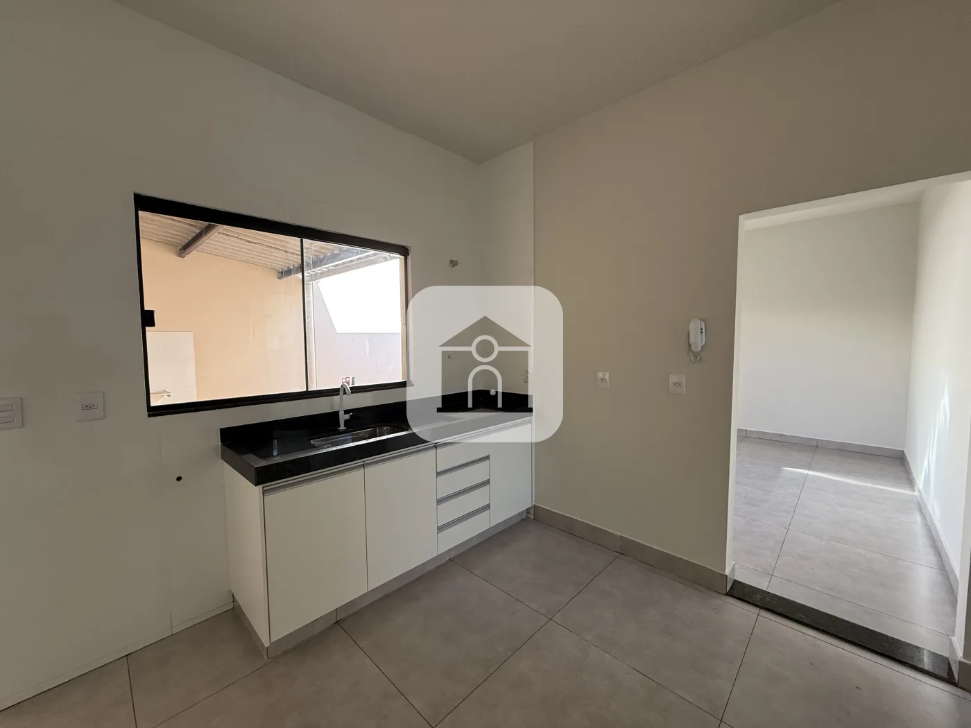 Alugar Casa / Padr&atilde;o em Uberl&acirc;ndia R$ 2.200,00 - Foto 6
