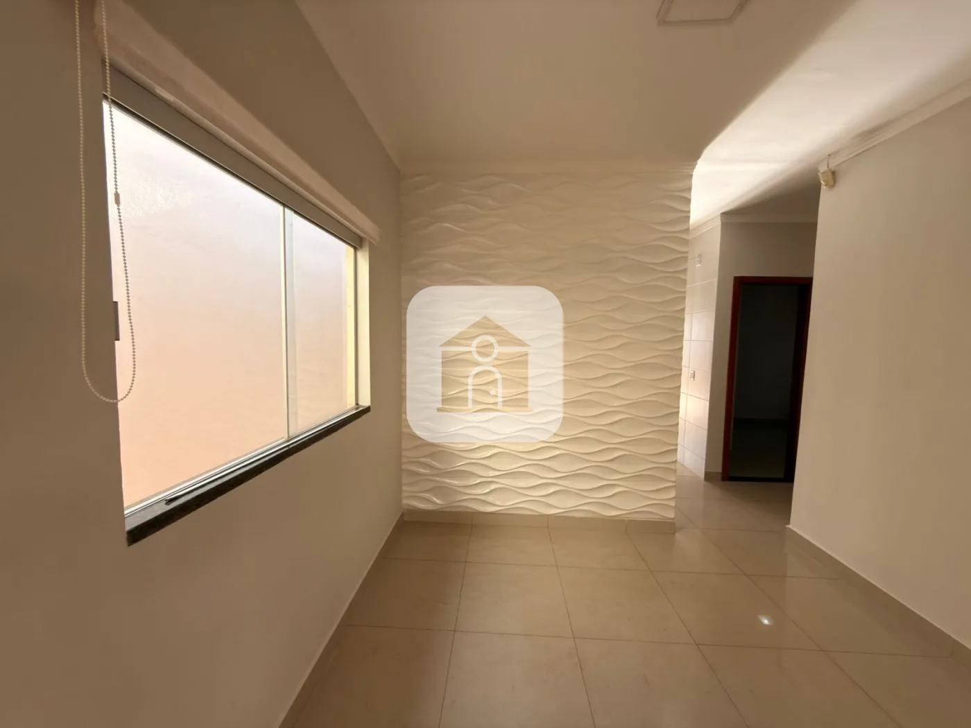 Alugar Casa / Padr&atilde;o em Uberl&acirc;ndia R$ 2.600,00 - Foto 3
