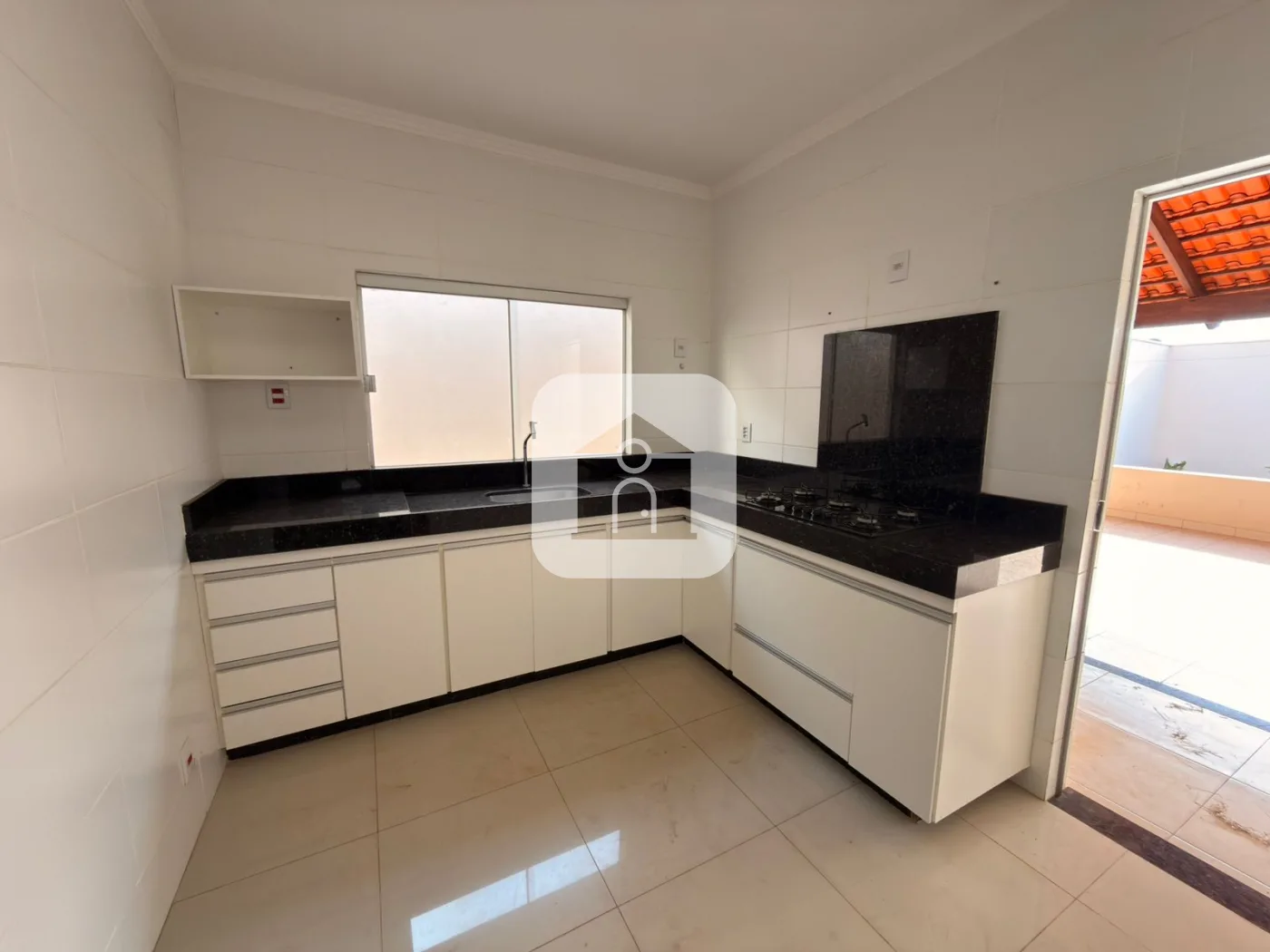 Alugar Casa / Padr&atilde;o em Uberl&acirc;ndia R$ 2.600,00 - Foto 5