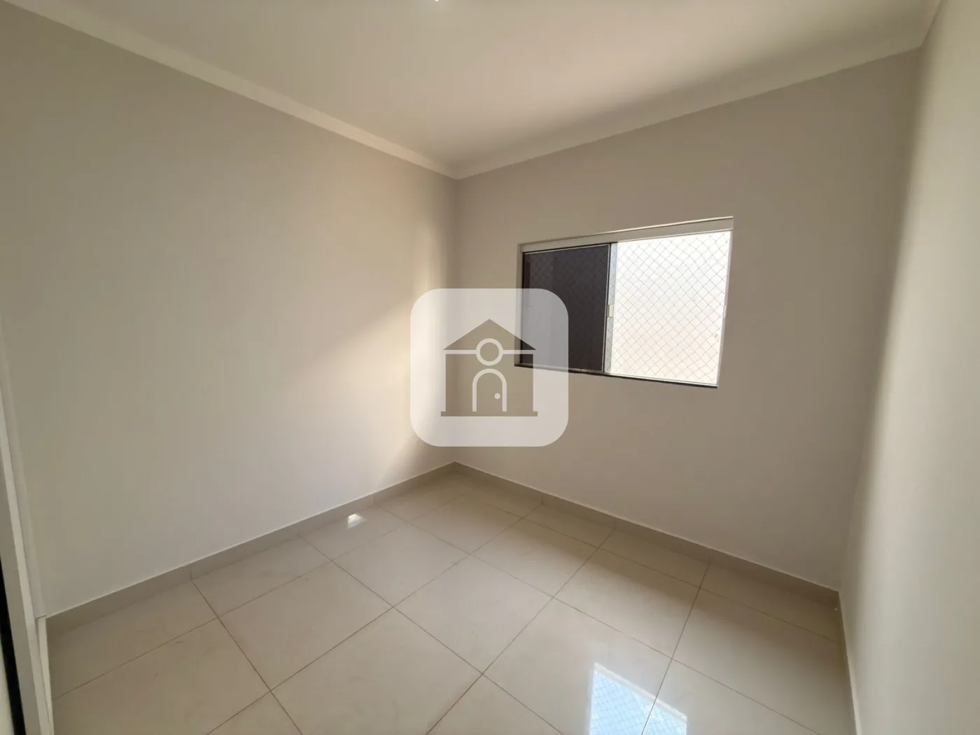 Alugar Casa / Padr&atilde;o em Uberl&acirc;ndia R$ 2.600,00 - Foto 10