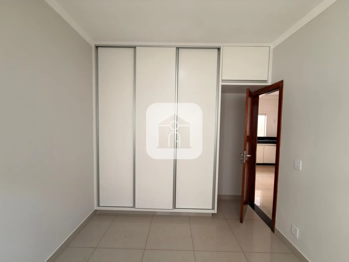 Alugar Casa / Padr&atilde;o em Uberl&acirc;ndia R$ 2.600,00 - Foto 11