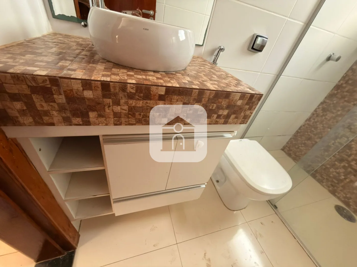 Alugar Casa / Padr&atilde;o em Uberl&acirc;ndia R$ 2.600,00 - Foto 16