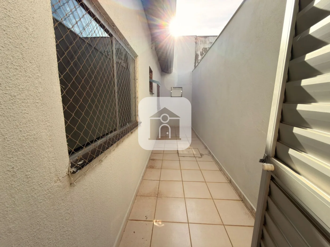 Alugar Casa / Padr&atilde;o em Uberl&acirc;ndia R$ 2.600,00 - Foto 21