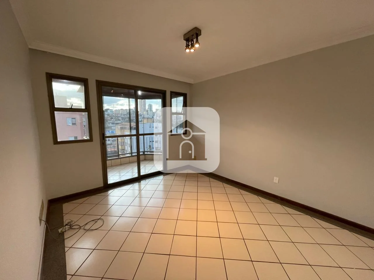 Alugar Apartamento / Padr&atilde;o em Uberl&acirc;ndia R$ 2.800,00 - Foto 1