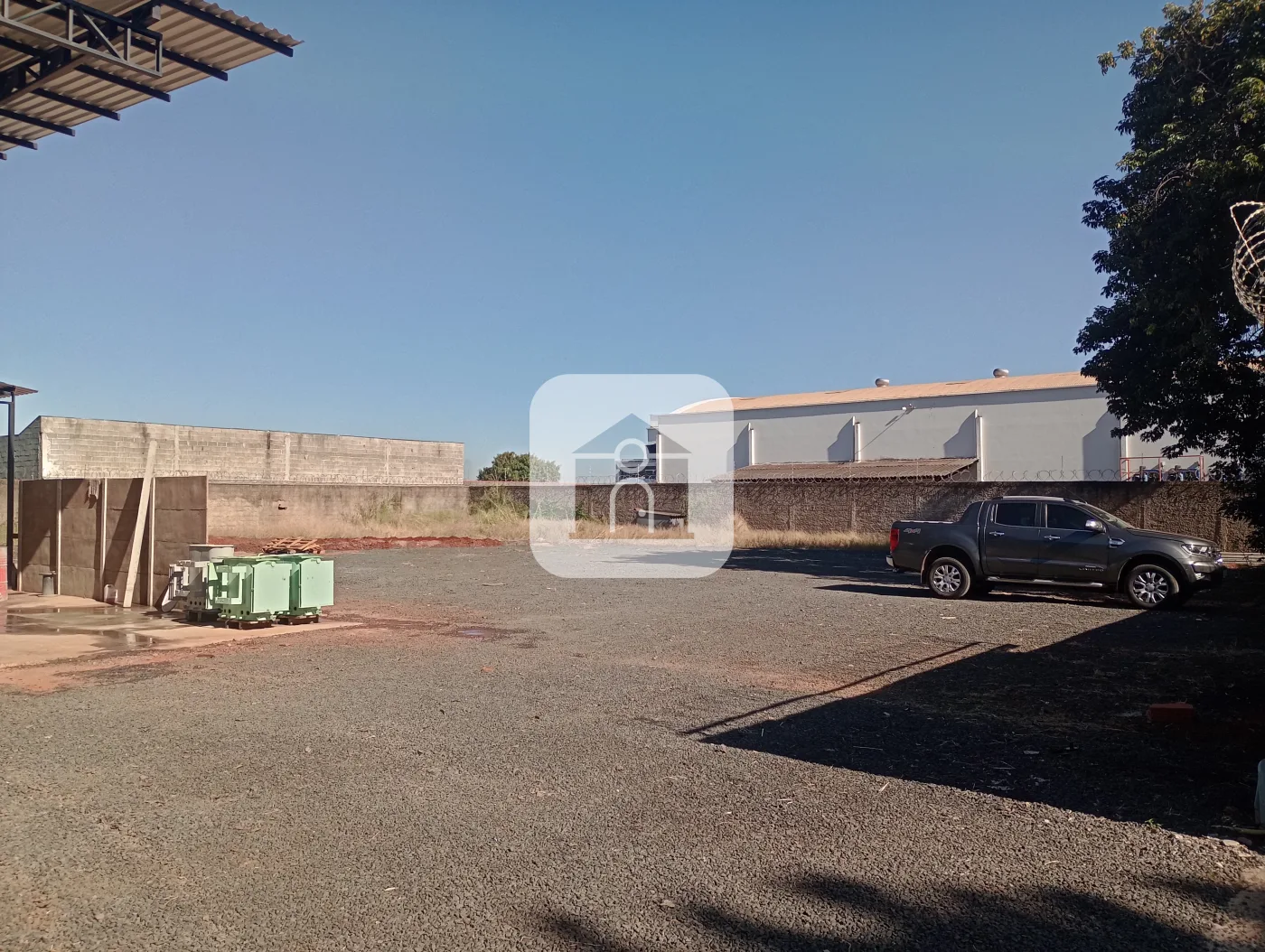 Alugar Terreno / &Aacute;rea em Uberl&acirc;ndia R$ 1.000,00 - Foto 4
