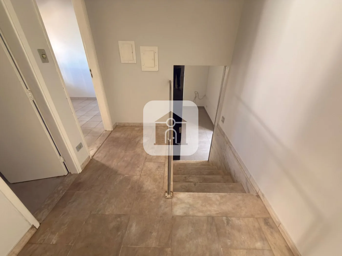 Alugar Comercial / Casa Comercial em Uberl&acirc;ndia R$ 2.700,00 - Foto 10