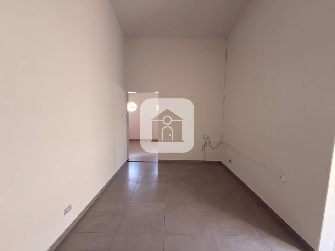 Alugar Comercial / Casa Comercial em Uberl&acirc;ndia R$ 2.700,00 - Foto 19