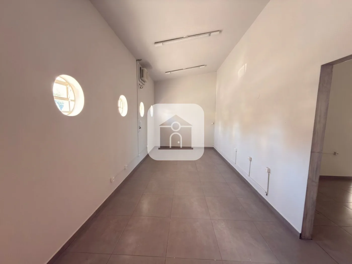 Alugar Comercial / Casa Comercial em Uberl&acirc;ndia R$ 2.700,00 - Foto 20