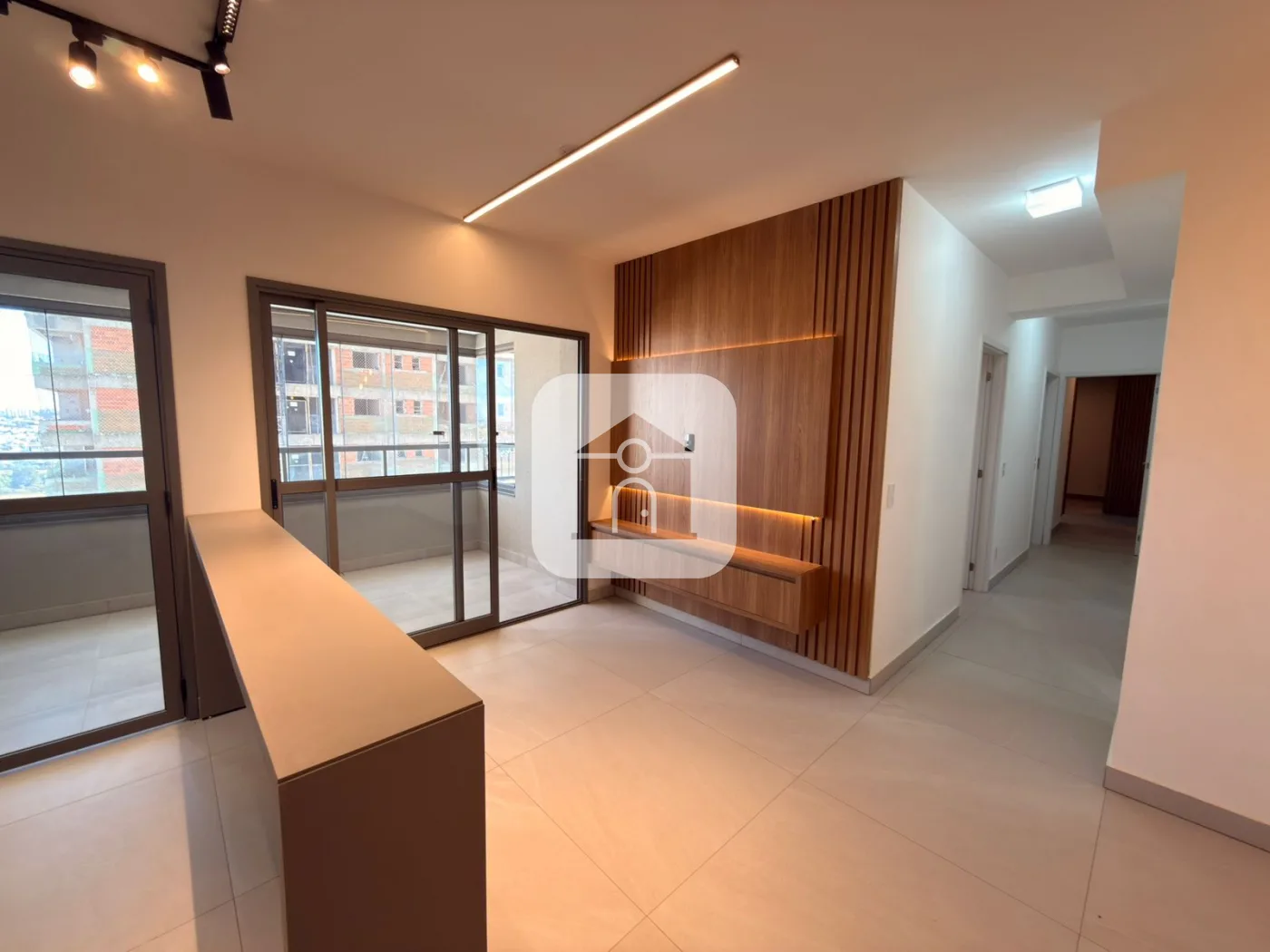 Alugar Apartamento / Padr&atilde;o em Uberl&acirc;ndia R$ 5.200,00 - Foto 3