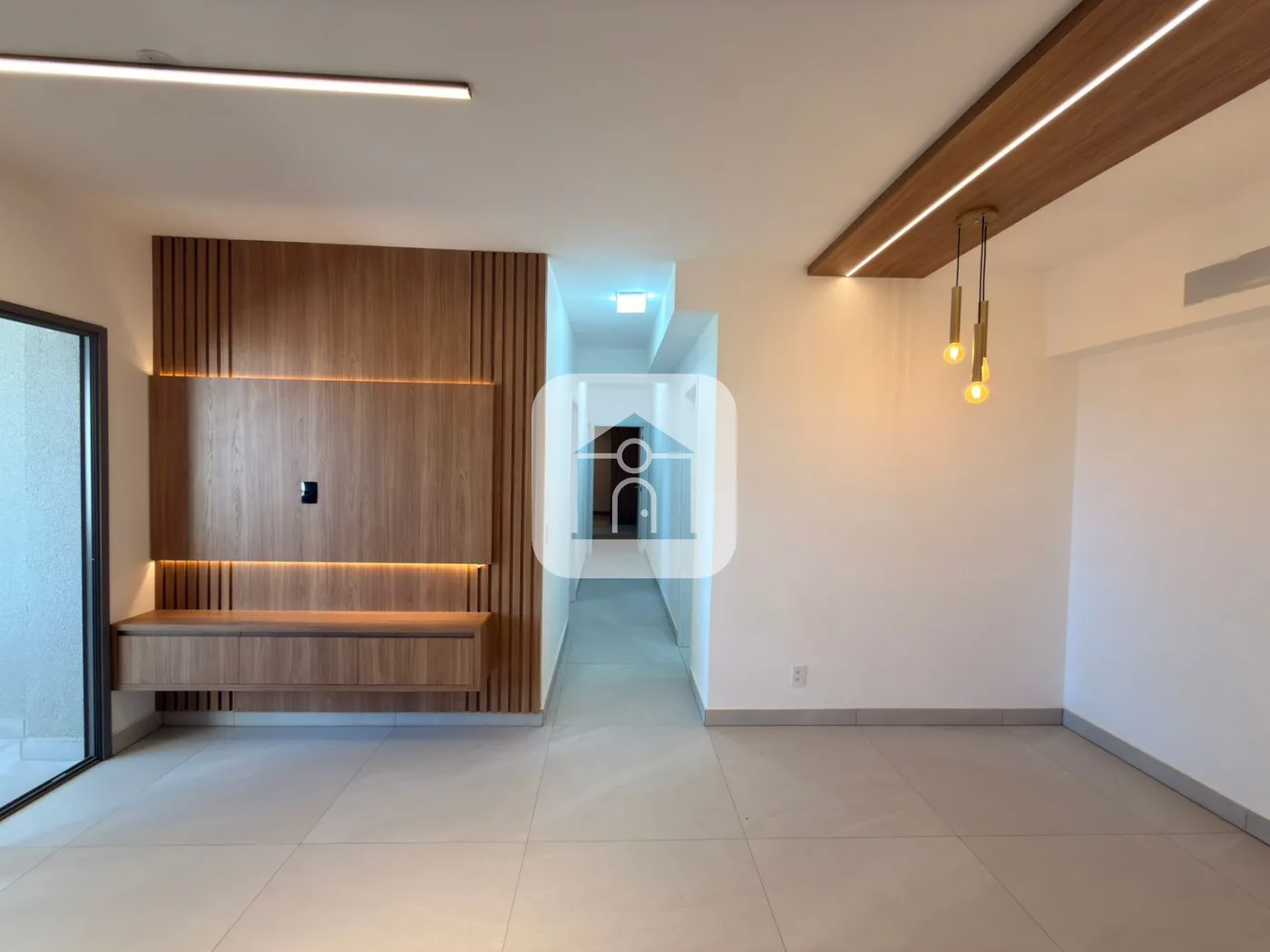 Alugar Apartamento / Padr&atilde;o em Uberl&acirc;ndia R$ 5.200,00 - Foto 4