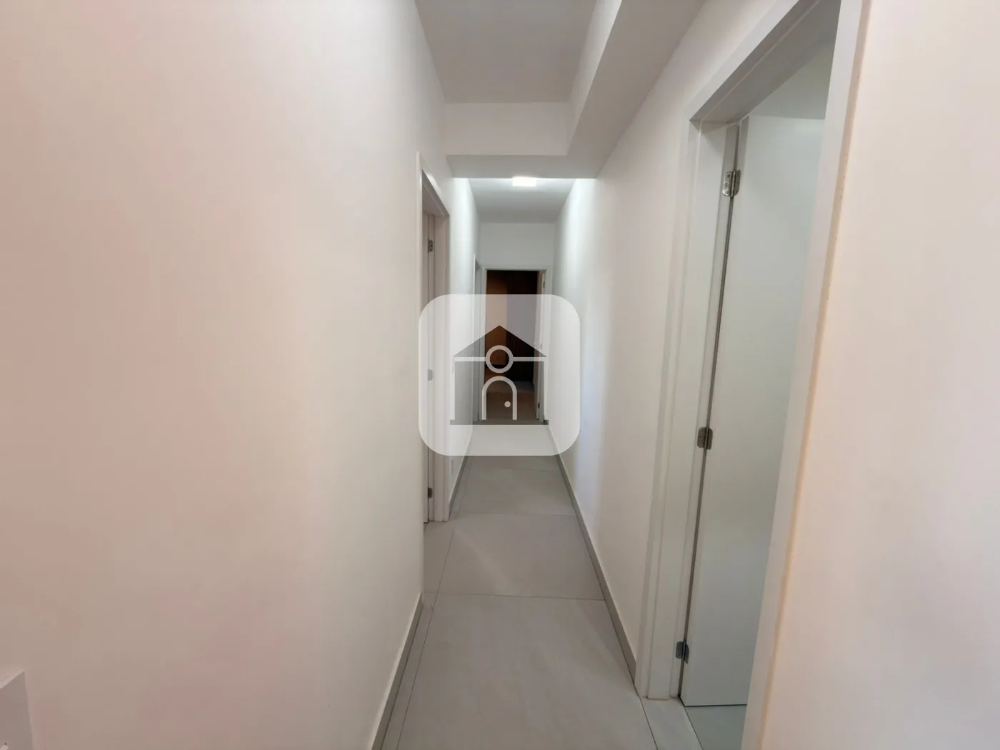 Alugar Apartamento / Padr&atilde;o em Uberl&acirc;ndia R$ 5.200,00 - Foto 11