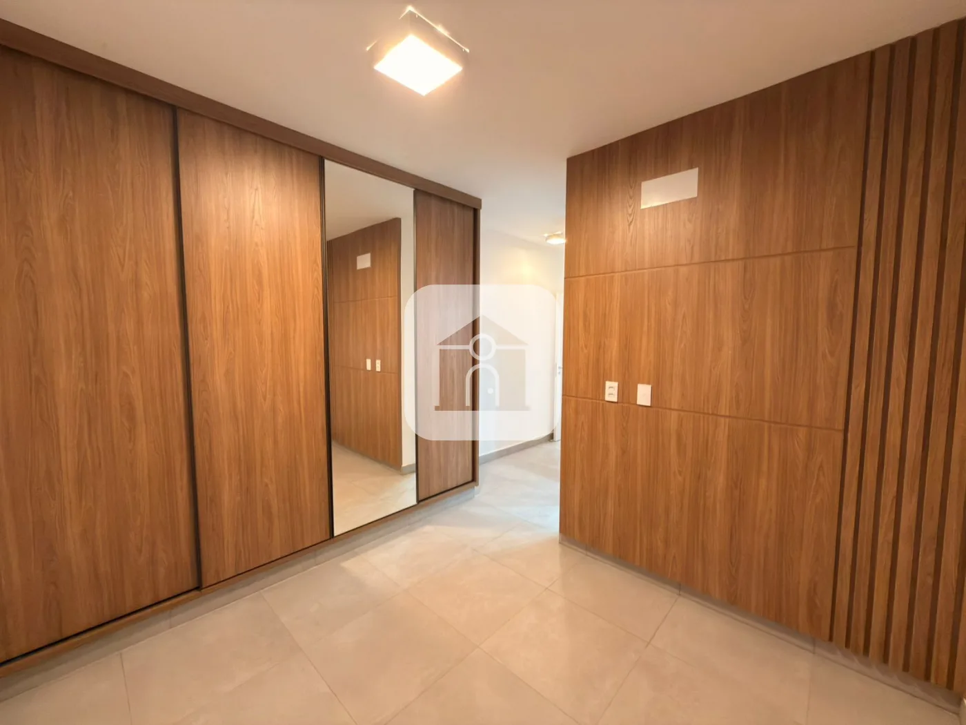 Alugar Apartamento / Padr&atilde;o em Uberl&acirc;ndia R$ 5.200,00 - Foto 13