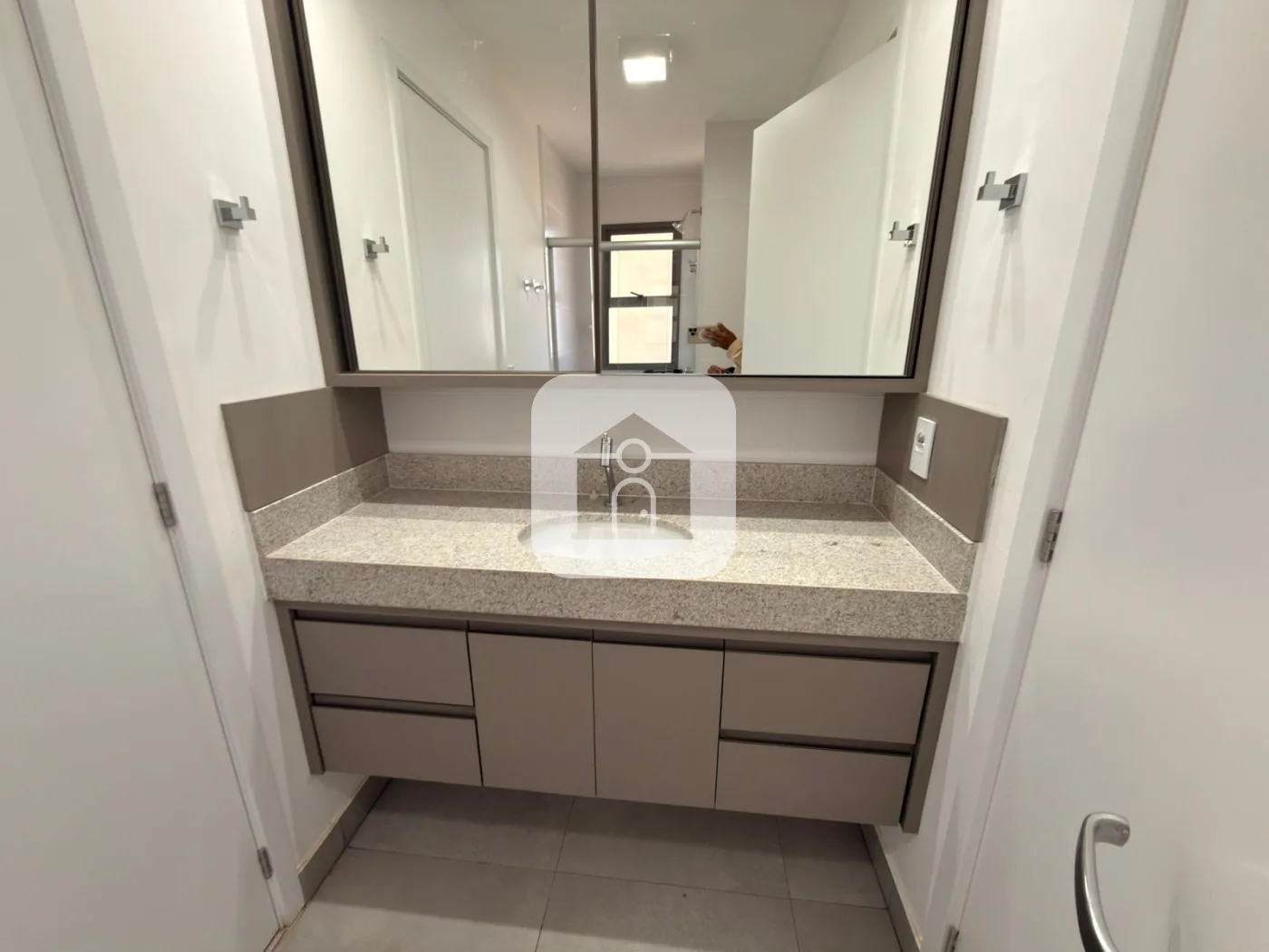 Alugar Apartamento / Padr&atilde;o em Uberl&acirc;ndia R$ 5.200,00 - Foto 19
