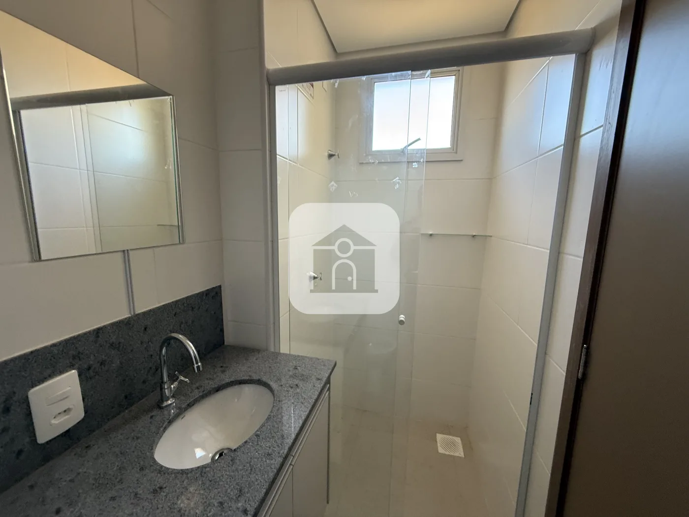 Alugar Apartamento / Padr&atilde;o em Uberl&acirc;ndia R$ 1.800,00 - Foto 12