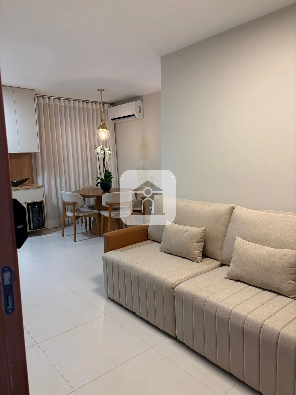 Alugar Apartamento / Padr&atilde;o em Uberl&acirc;ndia R$ 2.500,00 - Foto 2