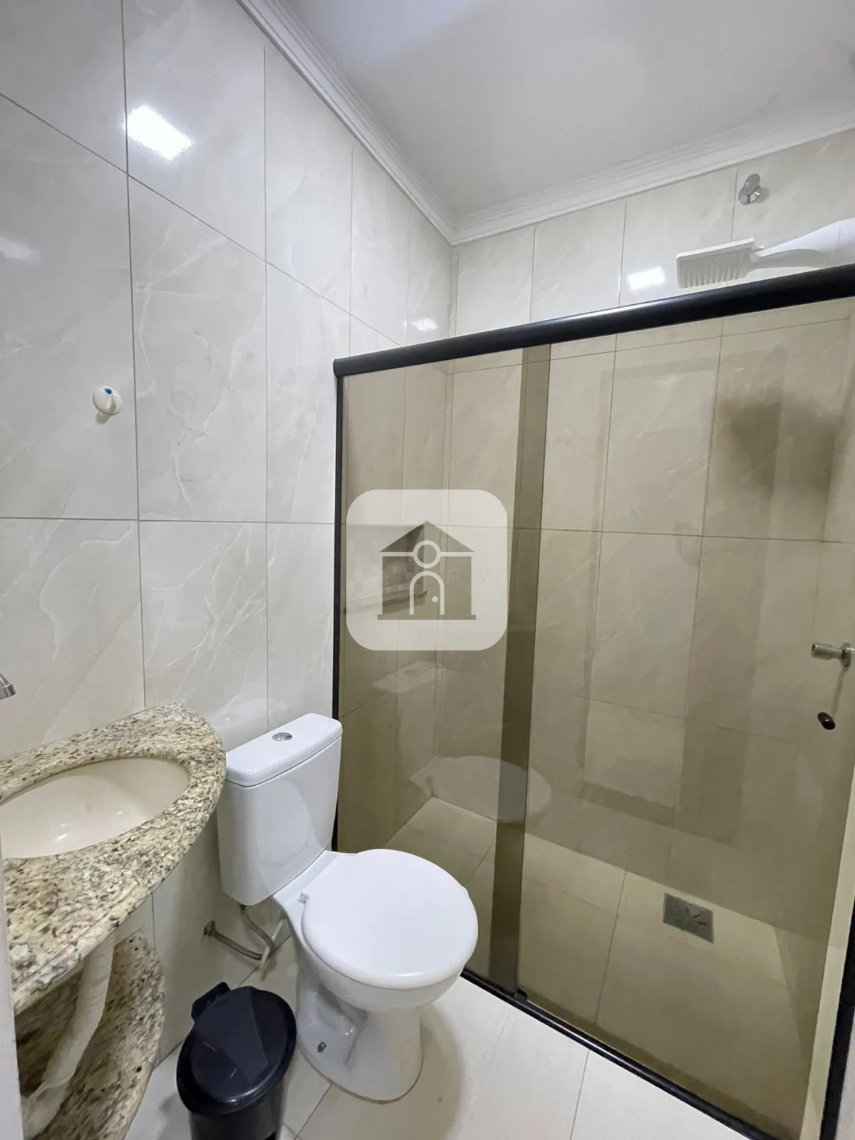 Alugar Apartamento / Quitinete em Uberl&acirc;ndia R$ 1.200,00 - Foto 6