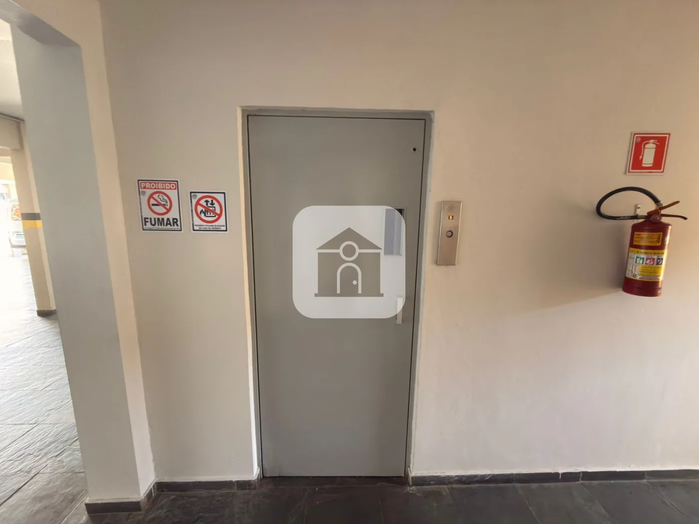 Alugar Apartamento / Padr&atilde;o em Uberl&acirc;ndia R$ 2.300,00 - Foto 23