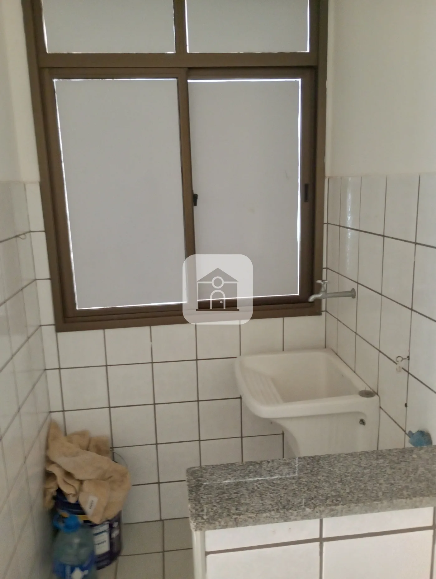 Alugar Apartamento / Padr&atilde;o em Uberlandia R$ 1.100,00 - Foto 9