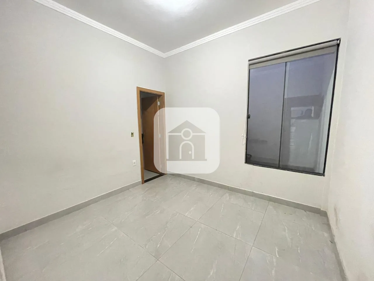 Alugar Casa / Padr&atilde;o em Uberl&acirc;ndia R$ 1.400,00 - Foto 6