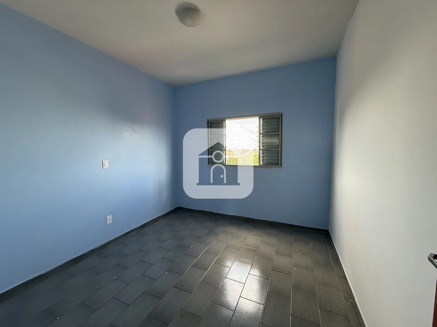 Alugar Apartamento / Padr&atilde;o em Uberl&acirc;ndia R$ 1.700,00 - Foto 5
