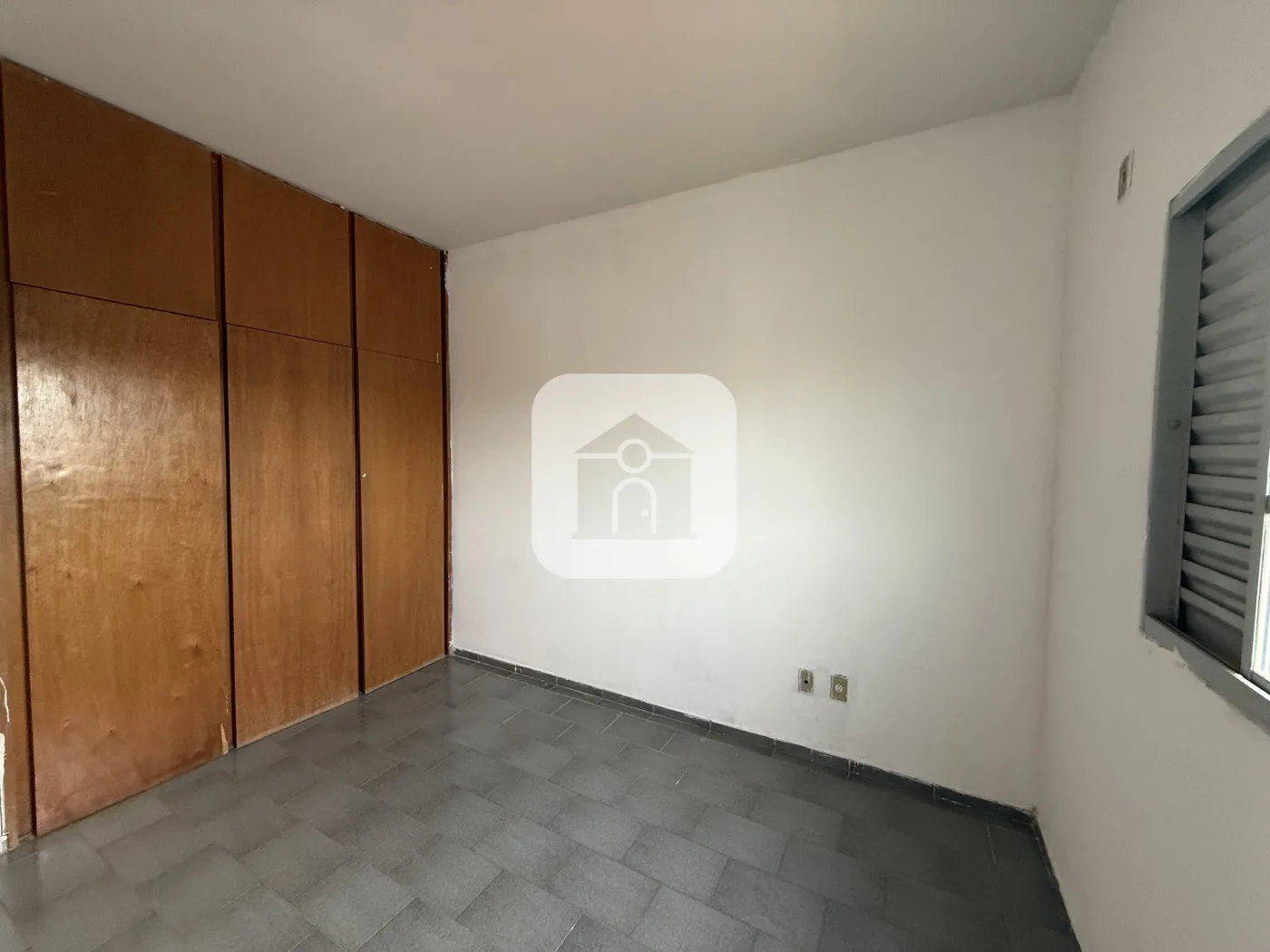 Alugar Apartamento / Padr&atilde;o em Uberl&acirc;ndia R$ 1.700,00 - Foto 8
