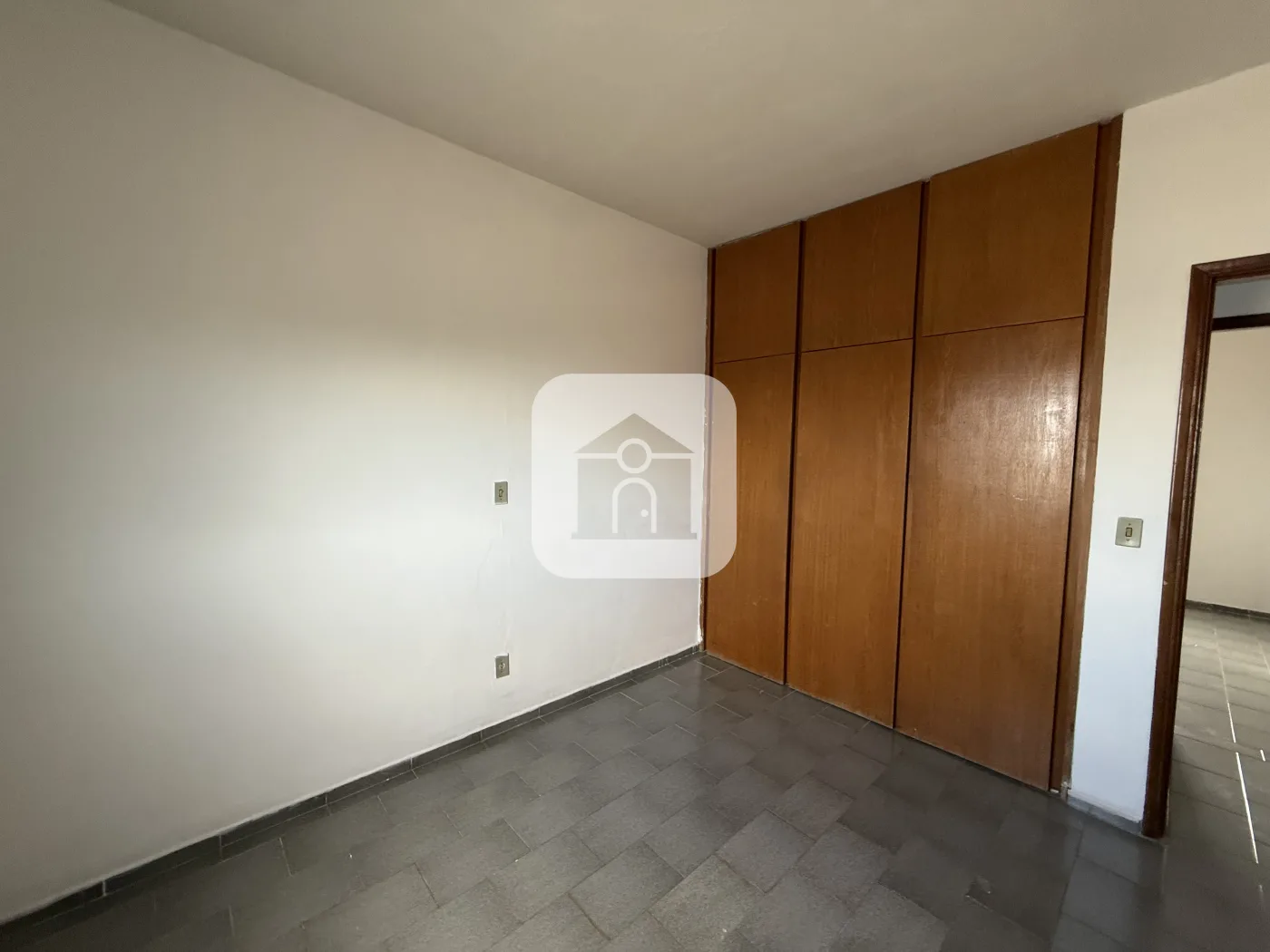 Alugar Apartamento / Padr&atilde;o em Uberl&acirc;ndia R$ 1.700,00 - Foto 11